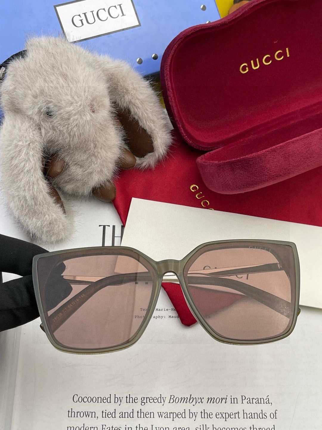 🔺 【GUCCI】开春新款 潮流爆款 时尚方框偏光太阳镜 高品质 佩戴舒适 网红潮款墨镜 女士高清尼龙偏