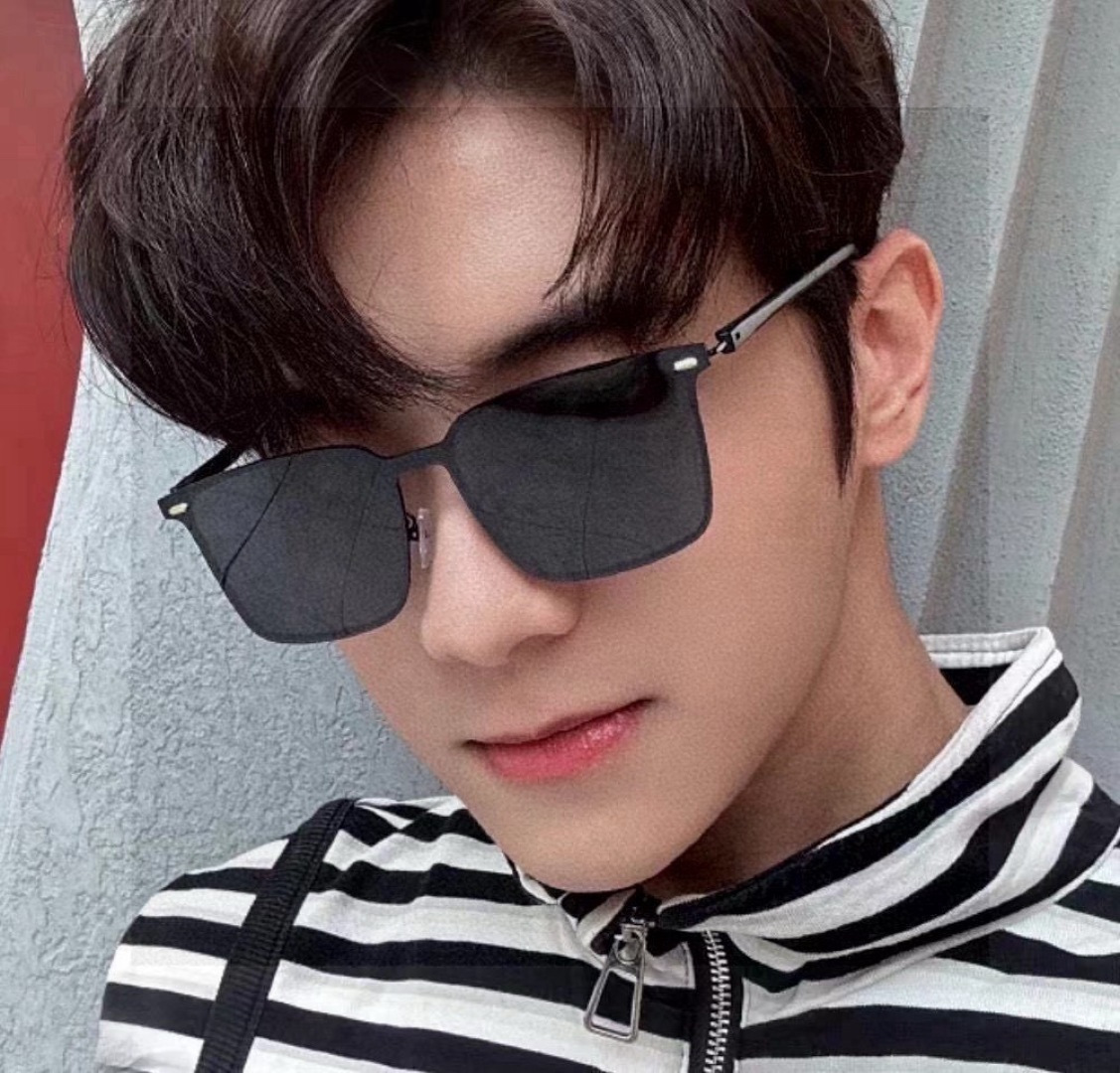 Gucci古奇 新款连体驶驾镜墨镜出行必众备多明星同款 太阳镜 男女太士阳镜飞行 型号：G11363