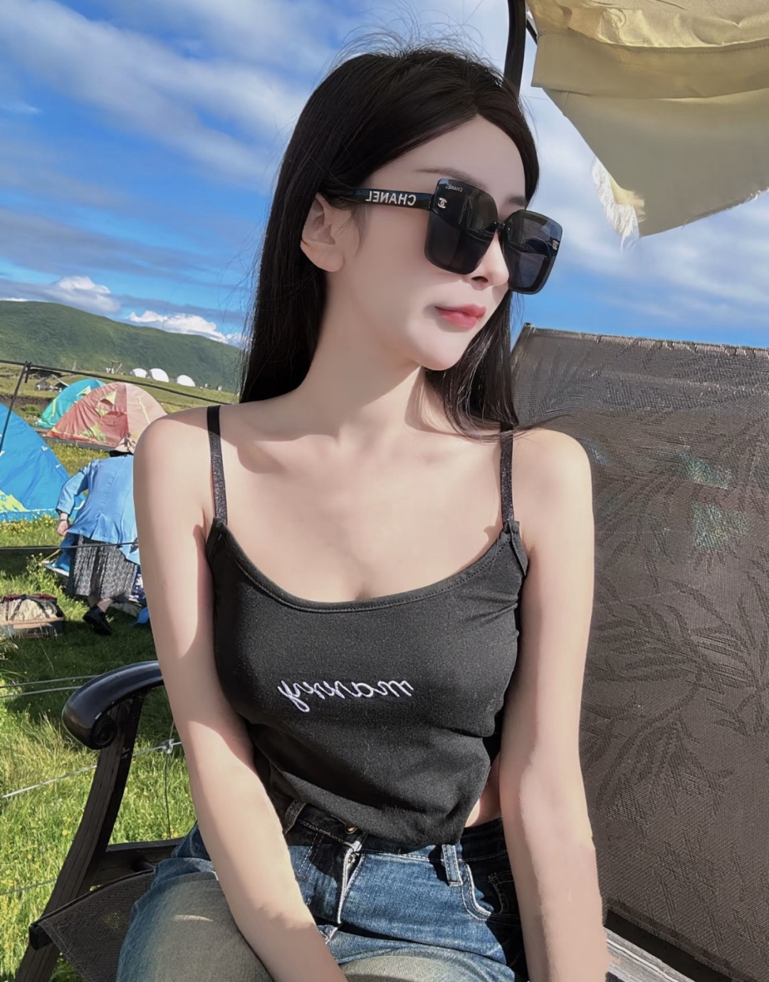 Chanel大框太阳镜墨镜 经典的方框设计，不挑脸型，无论搭配大衣还是连衣裙都非常显气质偏光镜片预防紫外