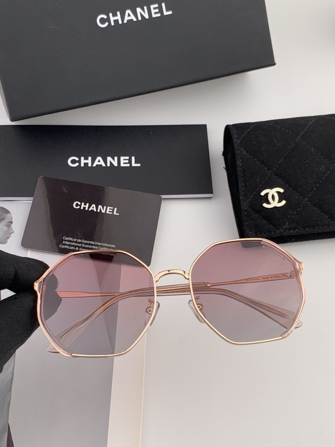 香奈儿🔺Chanel🔻官方众多明星同款[色]香奈儿‼‼新款大框偏光墨镜 🌈🌈宝丽来超清偏光太阳镜🔝🔝型号