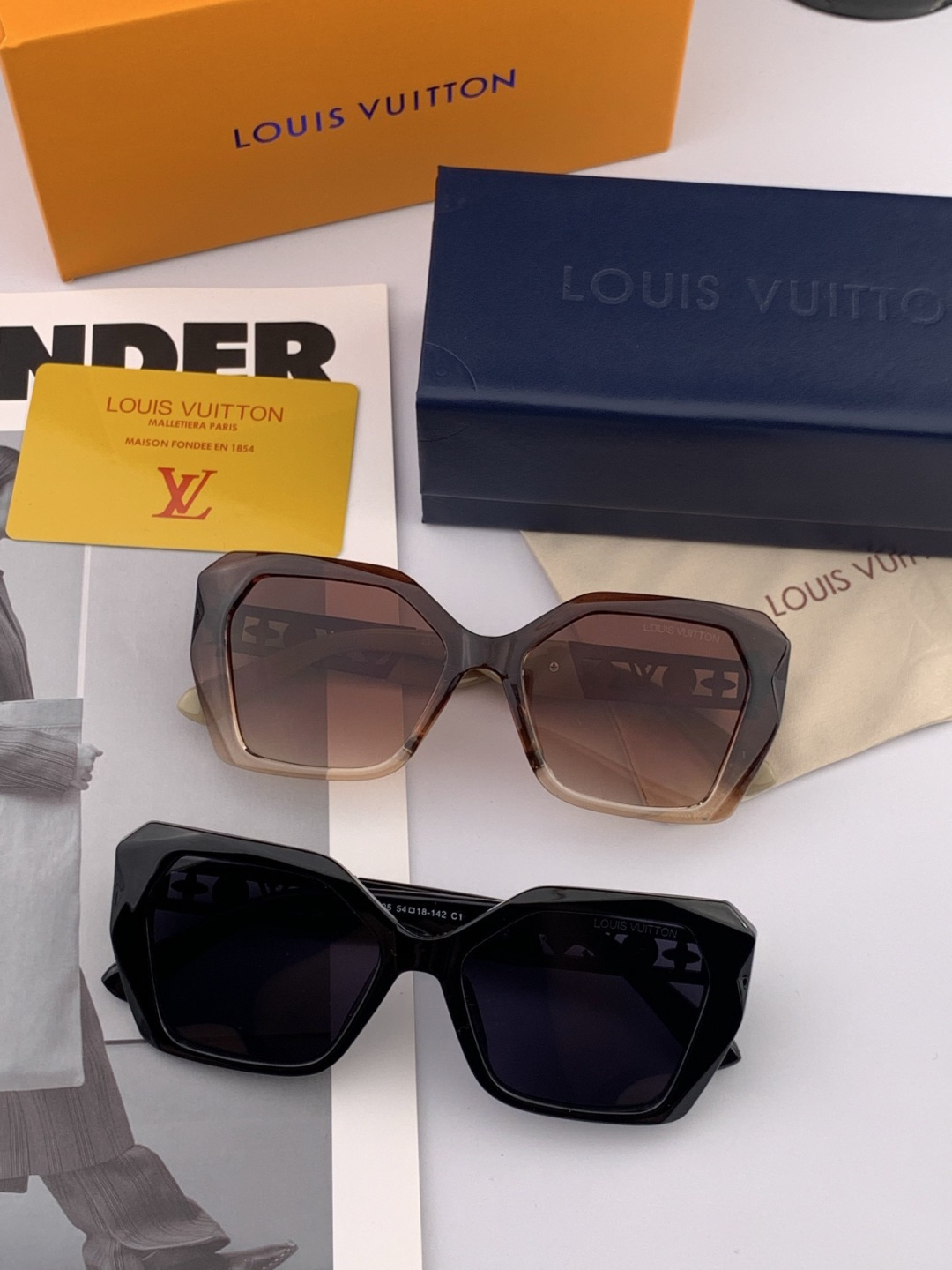 LV 开春新款 潮流爆款 时尚方框太阳镜 高品质 佩戴舒适 网红潮款墨镜 型号L5230