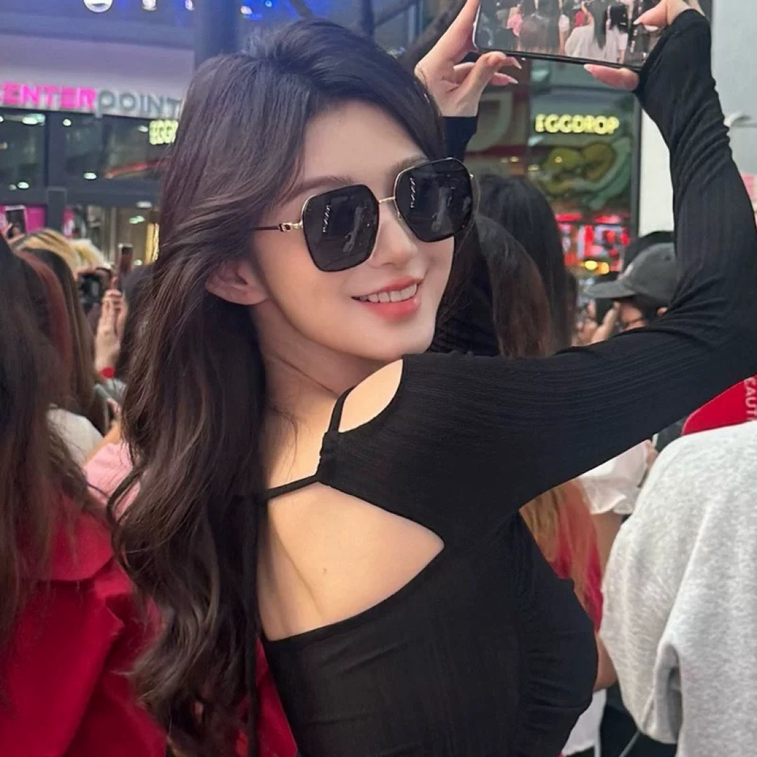 🔺 【DIOR-迪奥】开春新款 潮流爆款 时尚尼龙偏光太阳镜 高品质 佩戴舒适 网红潮款墨镜 型号：D7