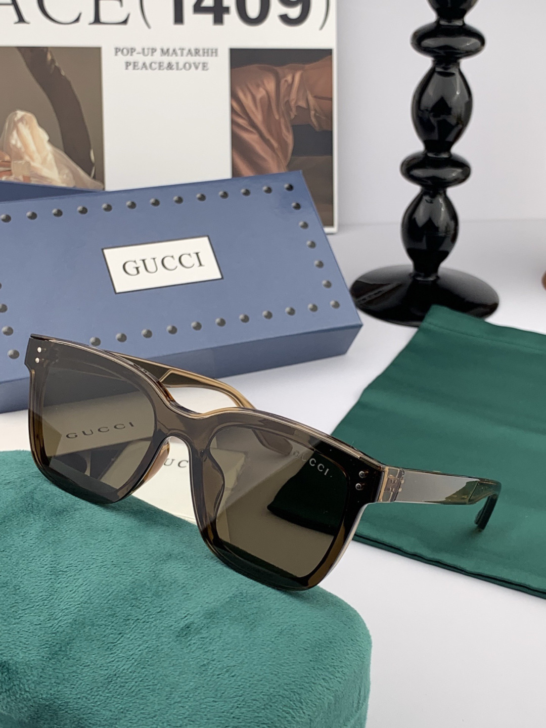 GUCCI 新款连体尼龙偏光太眼镜，情侣款时尚方框太阳镜佩戴舒适网红潮流款墨镜，大气女人范儿，大脸小脸都