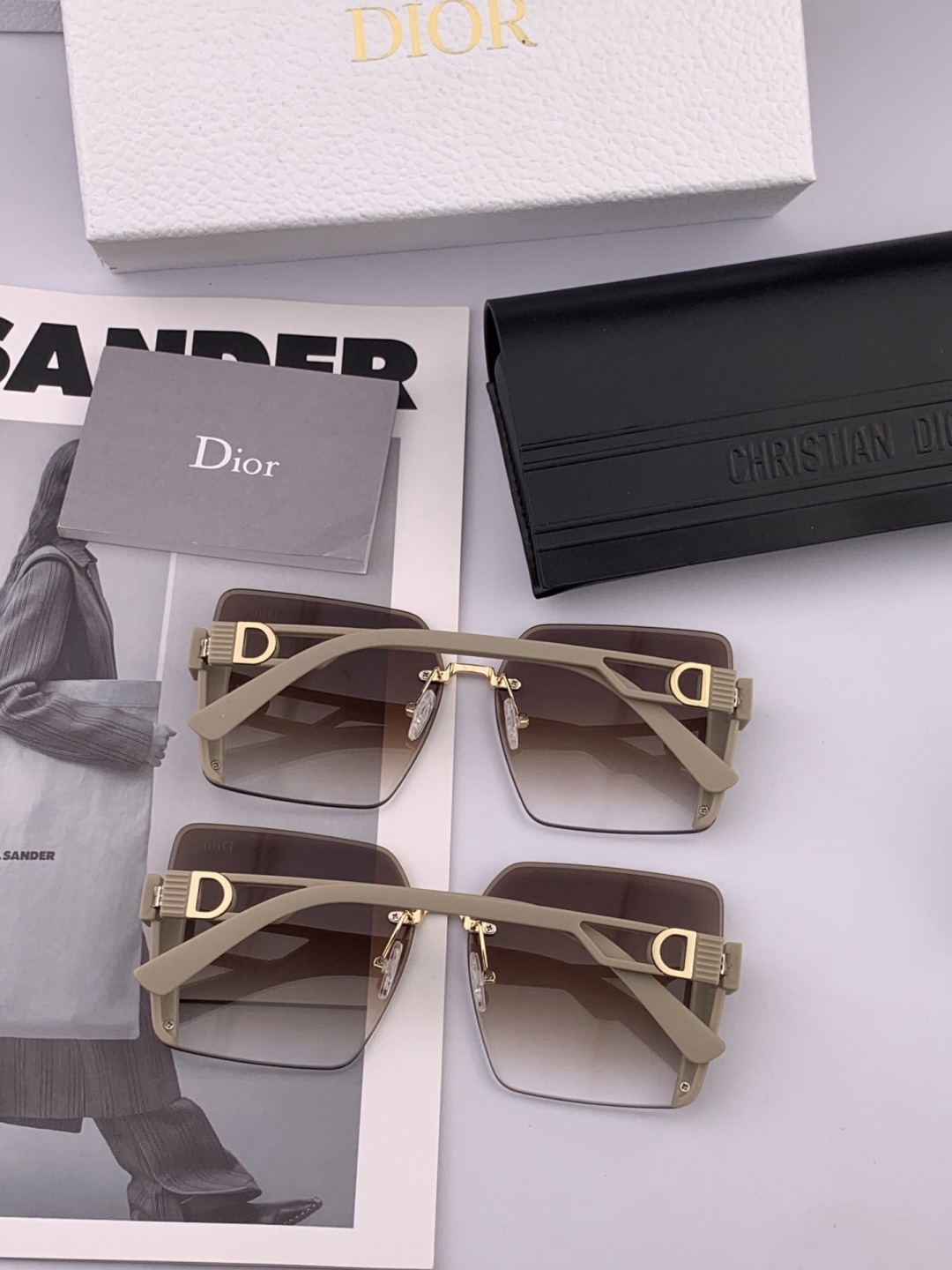 🔺 【DIOR-迪奥】开春新款 潮流爆款 时尚方框太阳镜 高品质 佩戴舒适 网红潮款墨镜 女士高清太阳镜