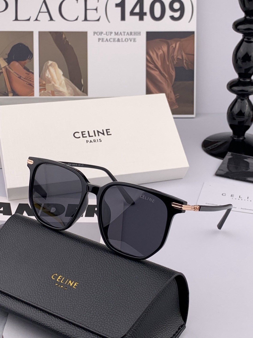 🌷🌷瑟琳新款到货🆕🆕TR材制作而成[酷][酷]高品质 2️⃣色潮品[强][强]大框型太阳镜➕简约logo