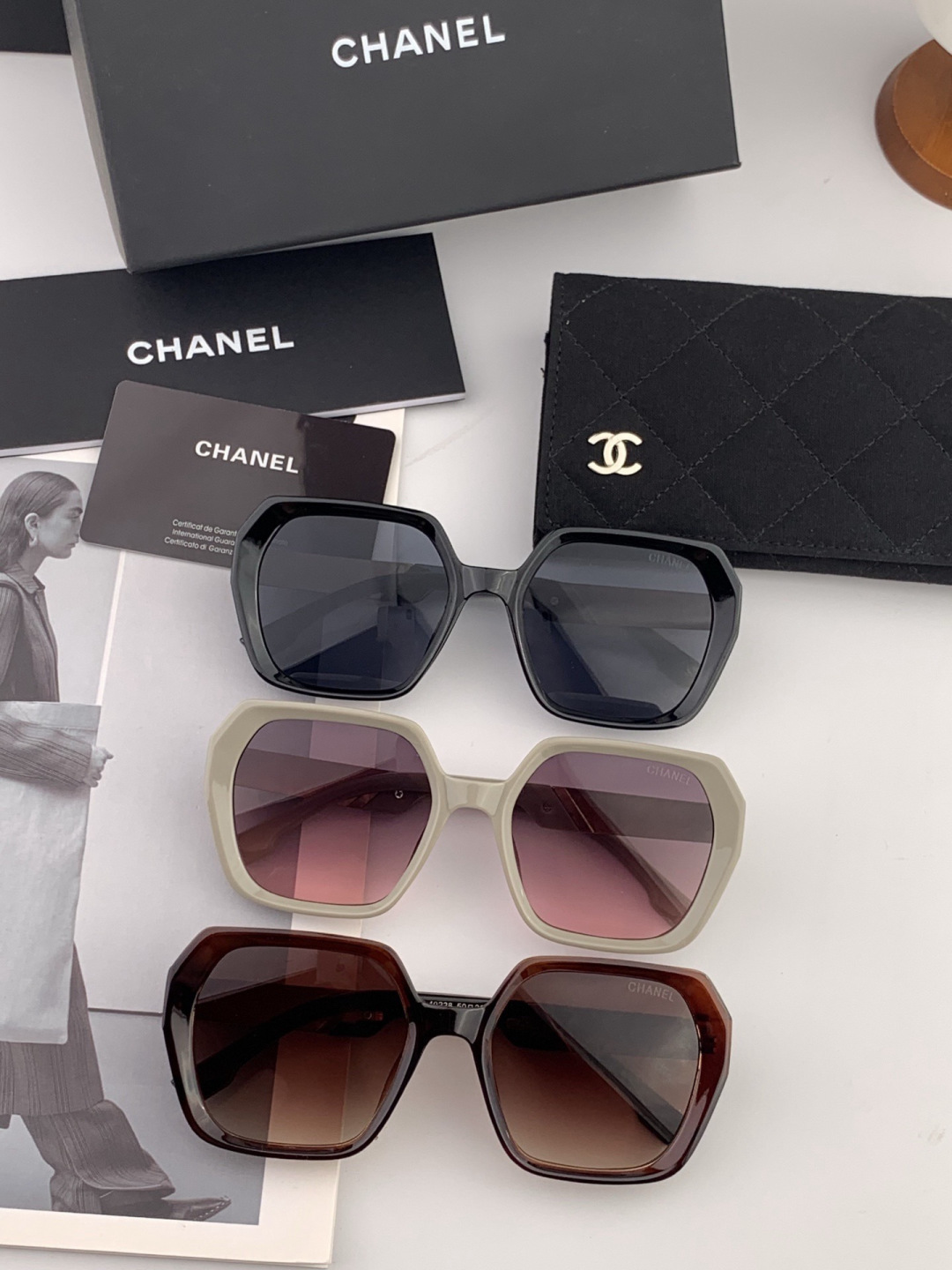 【CHANEL】香奈儿 新款潮流爆款 时尚方框太阳镜 佩戴舒适 网红潮款墨镜 女士高清加厚偏光太阳镜🕶️
