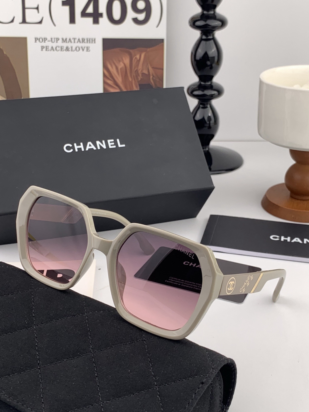 【CHANEL】香奈儿 新款潮流爆款 时尚方框太阳镜 佩戴舒适 网红潮款墨镜 女士高清加厚偏光太阳镜🕶️