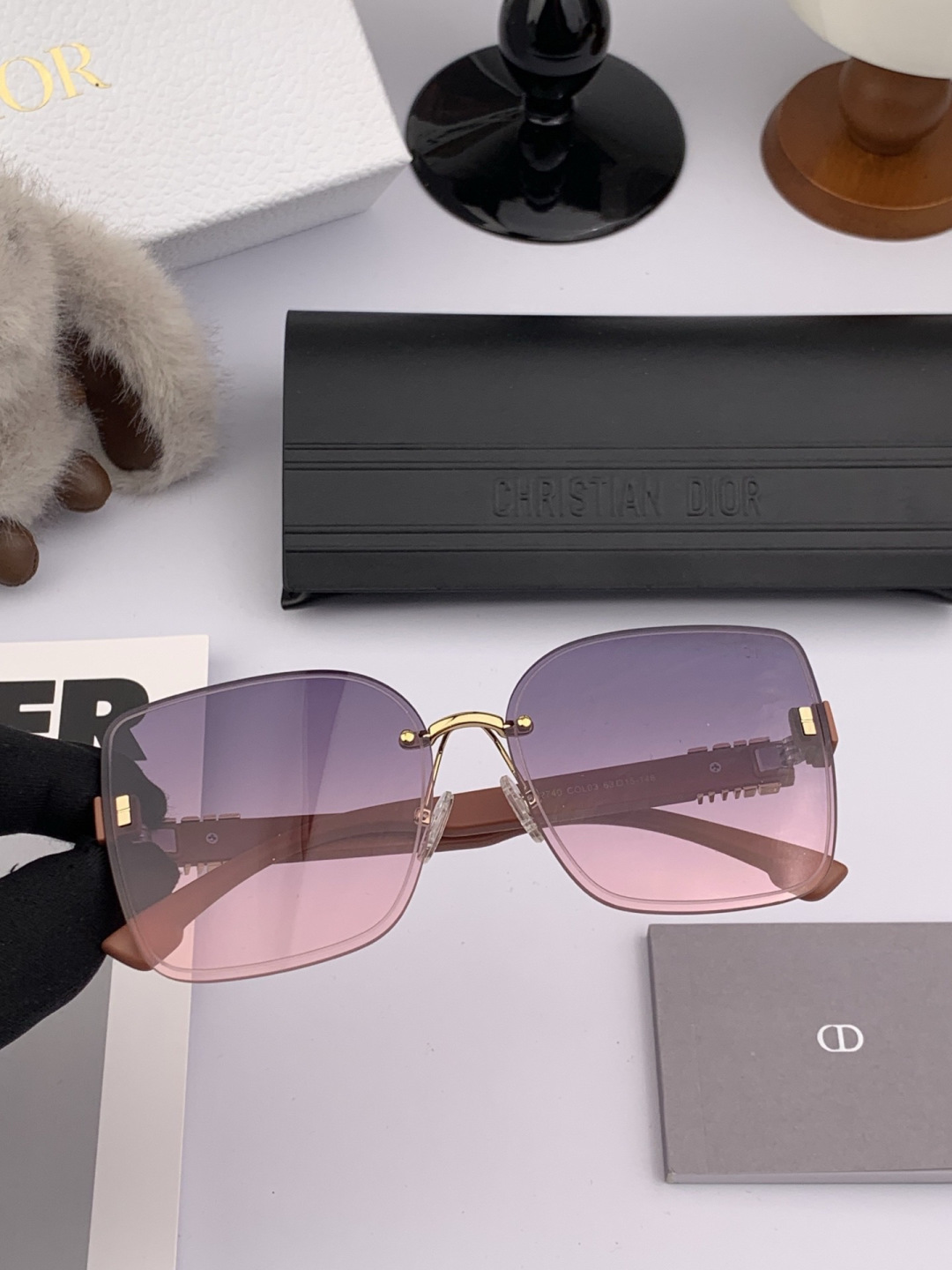 🔺 【DIOR-迪奥】开春新款 潮流爆款 时尚方框太阳镜 高品质 佩戴舒适 网红潮款墨镜 女士高清太阳镜