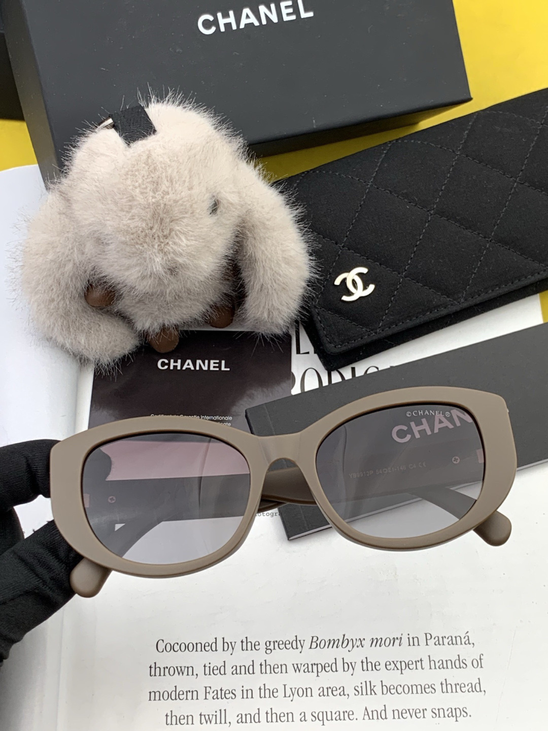 【CHANEL】香奈儿 新款潮流爆款 时尚圆框太阳镜 佩戴舒适 网红潮款墨镜 女士高清加厚偏光太阳镜🕶️
