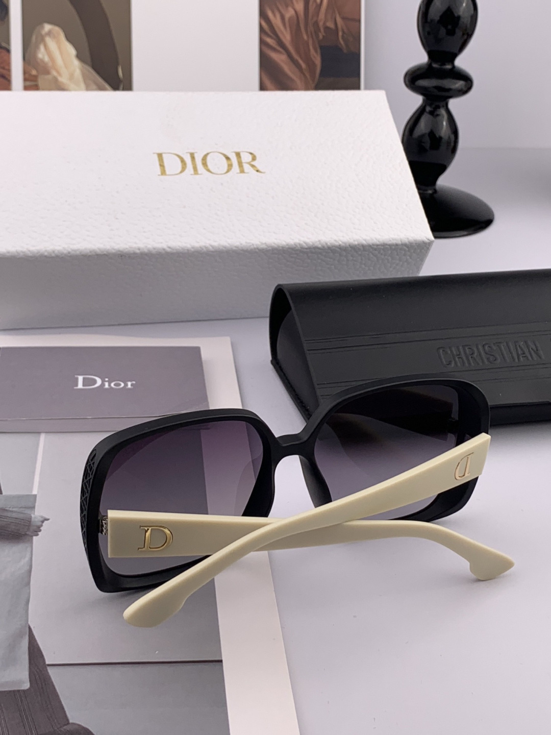 🔺 【DIOR-迪奥】开春新款 潮流爆款 时尚方框偏光太阳镜 高品质 佩戴舒适 网红潮款墨镜 型号：D7