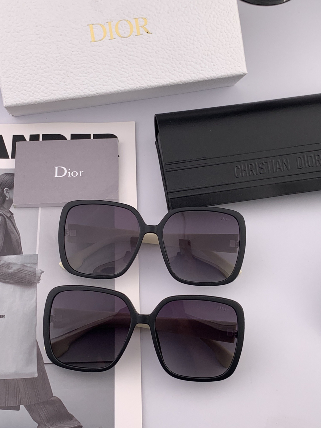 🔺 【DIOR-迪奥】开春新款 潮流爆款 时尚方框偏光太阳镜 高品质 佩戴舒适 网红潮款墨镜 型号：D7