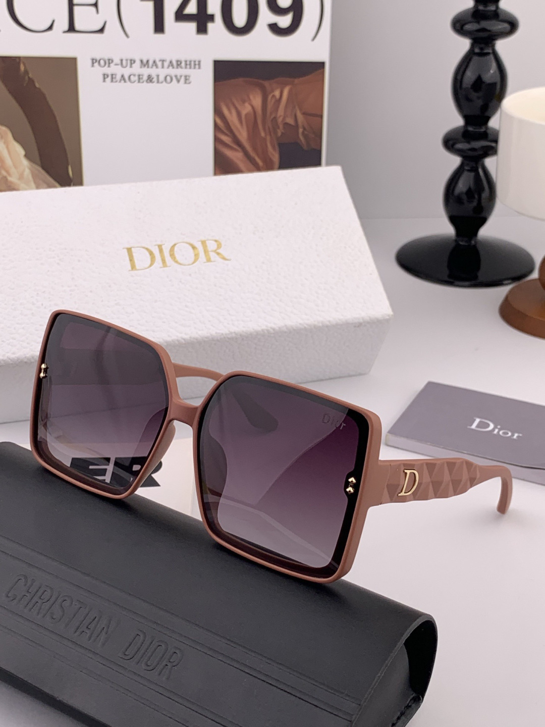 🔺 【DIOR-迪奥】开春新款 潮流爆款 时尚方框偏光太阳镜 高品质 佩戴舒适 网红潮款墨镜 女士高清偏