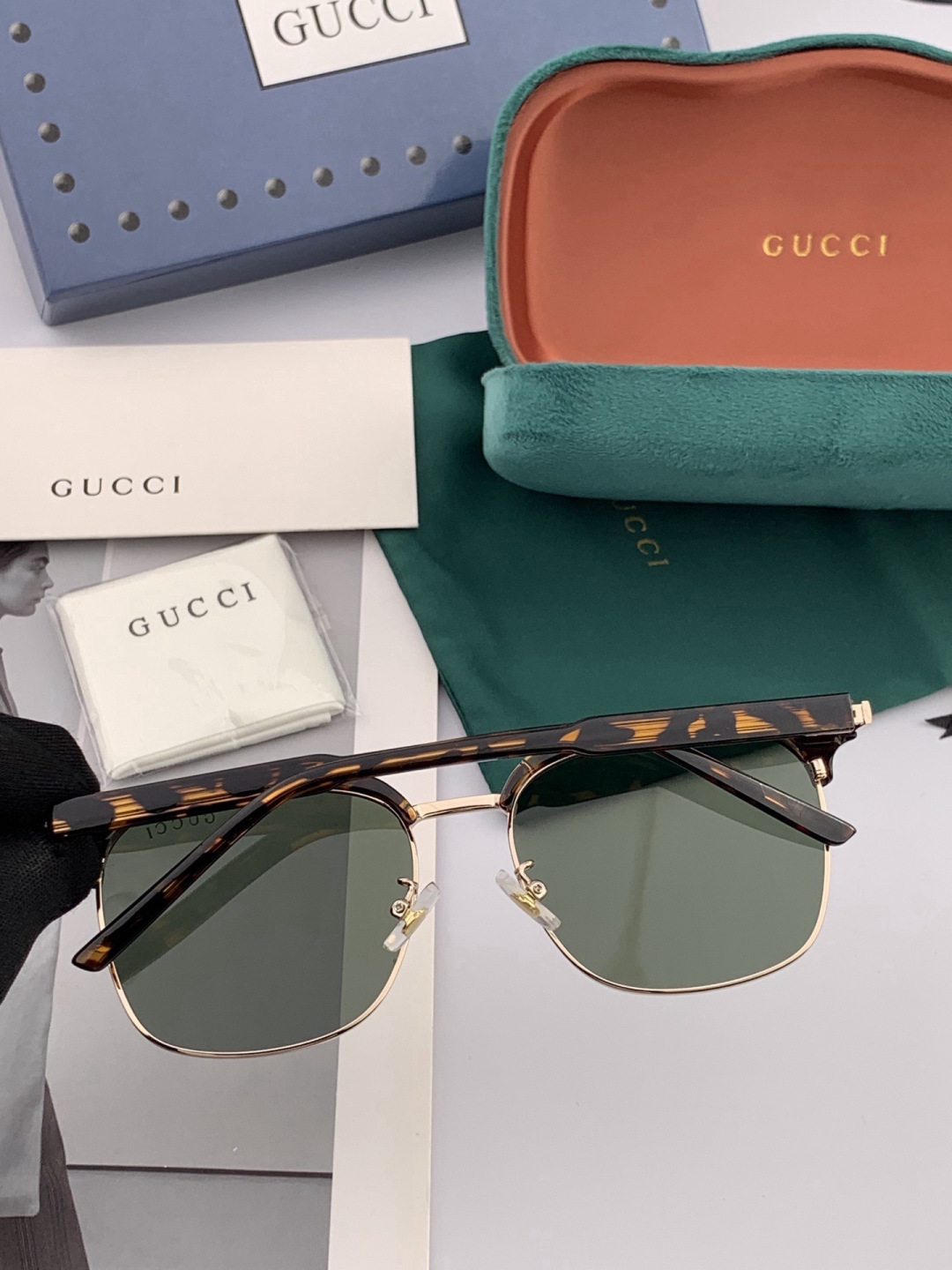 🔺 【GUCCI-偏光太阳镜】开春新款 潮流爆款 时尚方框偏光太阳镜 高品质 佩戴舒适 网红潮款墨镜 女