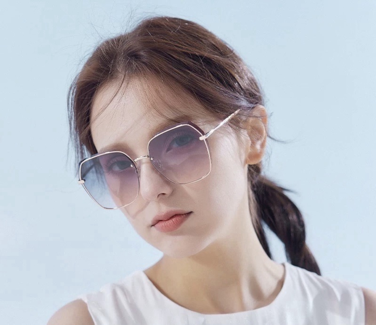 【CHANEL】香奈儿 新款尼龙偏光太眼镜，无框钻石 切边更有质感，大气女人范儿，大脸小脸都好看 ！型号