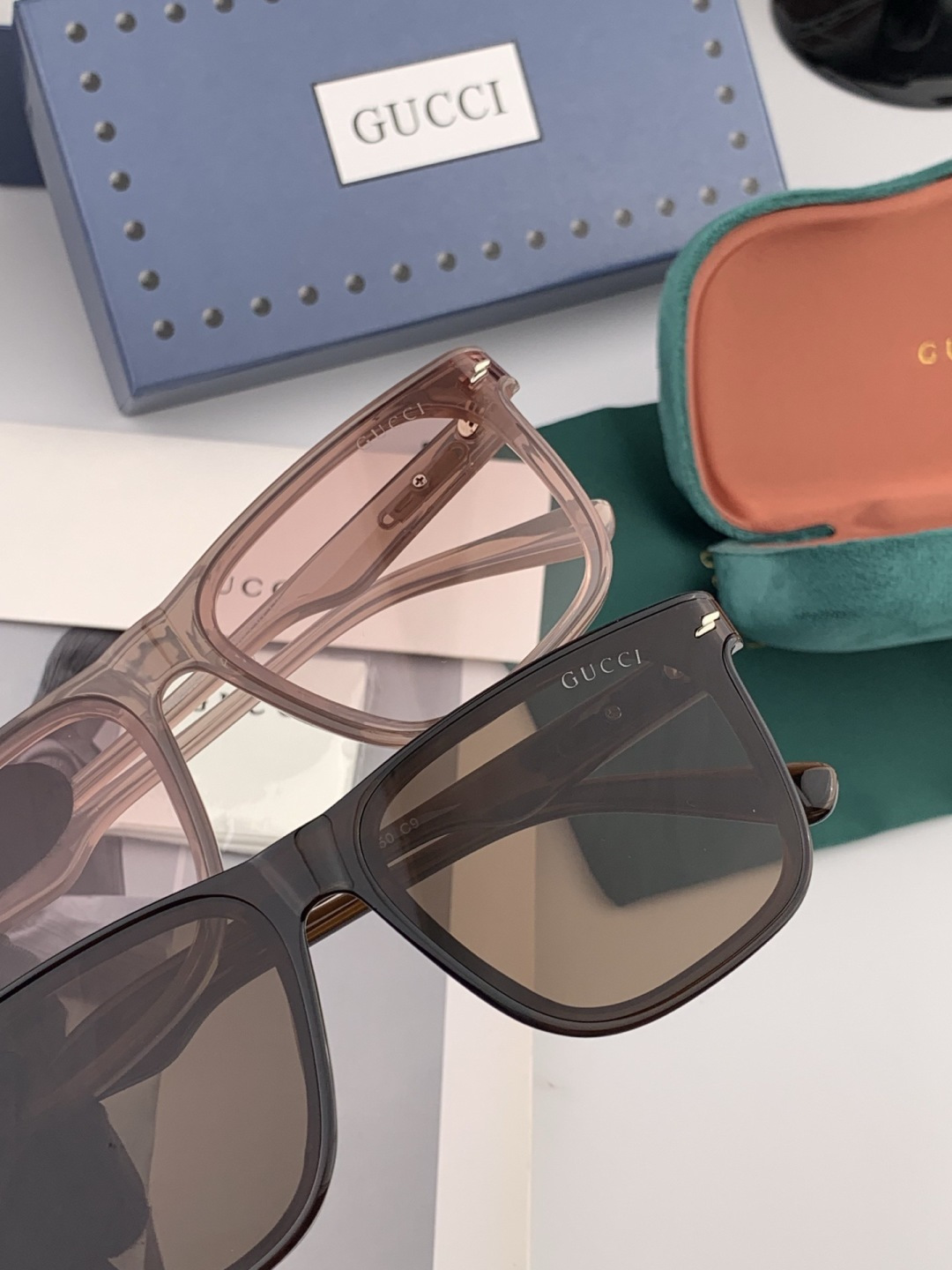 🔺 【GUCCI】开春新款 潮流爆款 时尚方框偏光太阳镜 高品质 佩戴舒适 网红潮款墨镜 女士高清尼龙偏