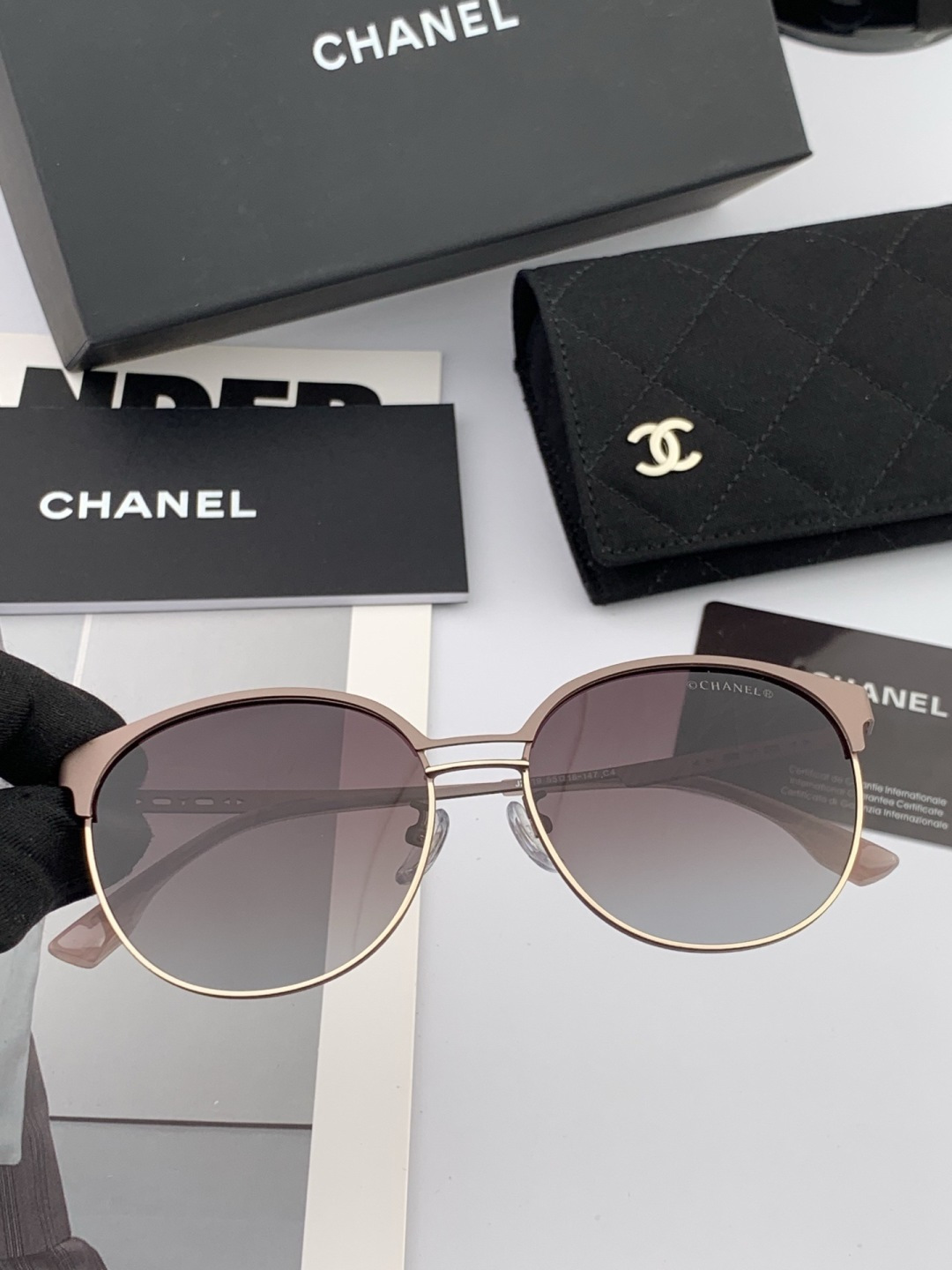 🔺 【香奈儿】开春新款 潮流爆款 时尚圆框太阳镜 高品质 佩戴舒适 网红潮款墨镜 女士高清太阳镜🕶️ 🎉