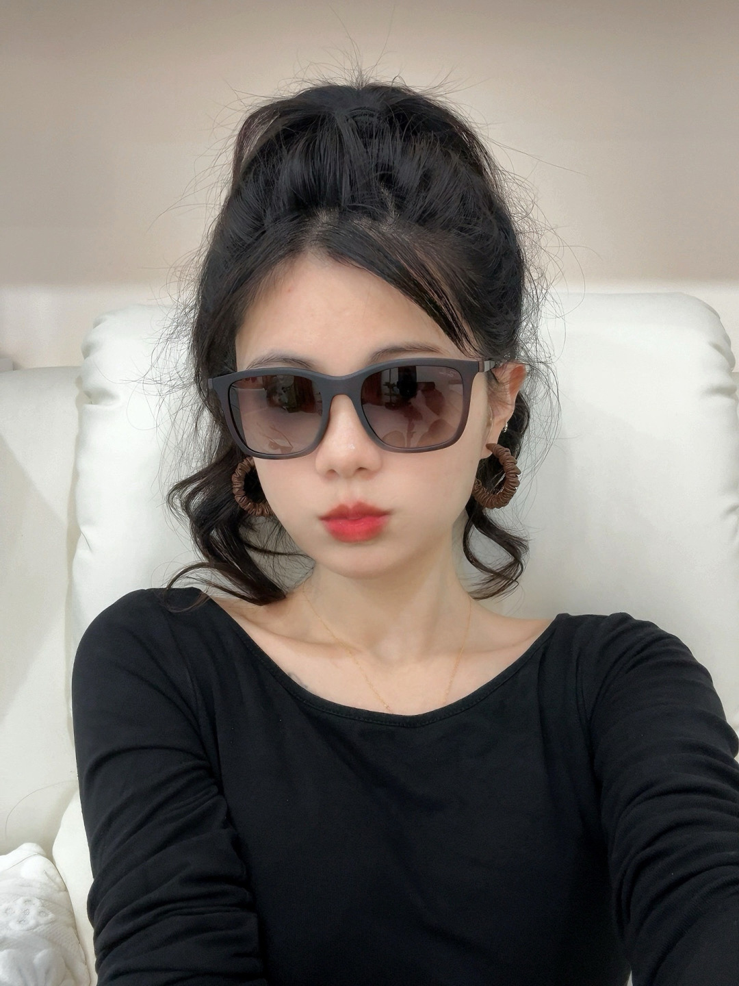 官方同步 品牌:雷朋经典男女士玻璃太阳镜 材质：美国宝丽来高清防爆钢化玻璃镜片 型号：RB3443