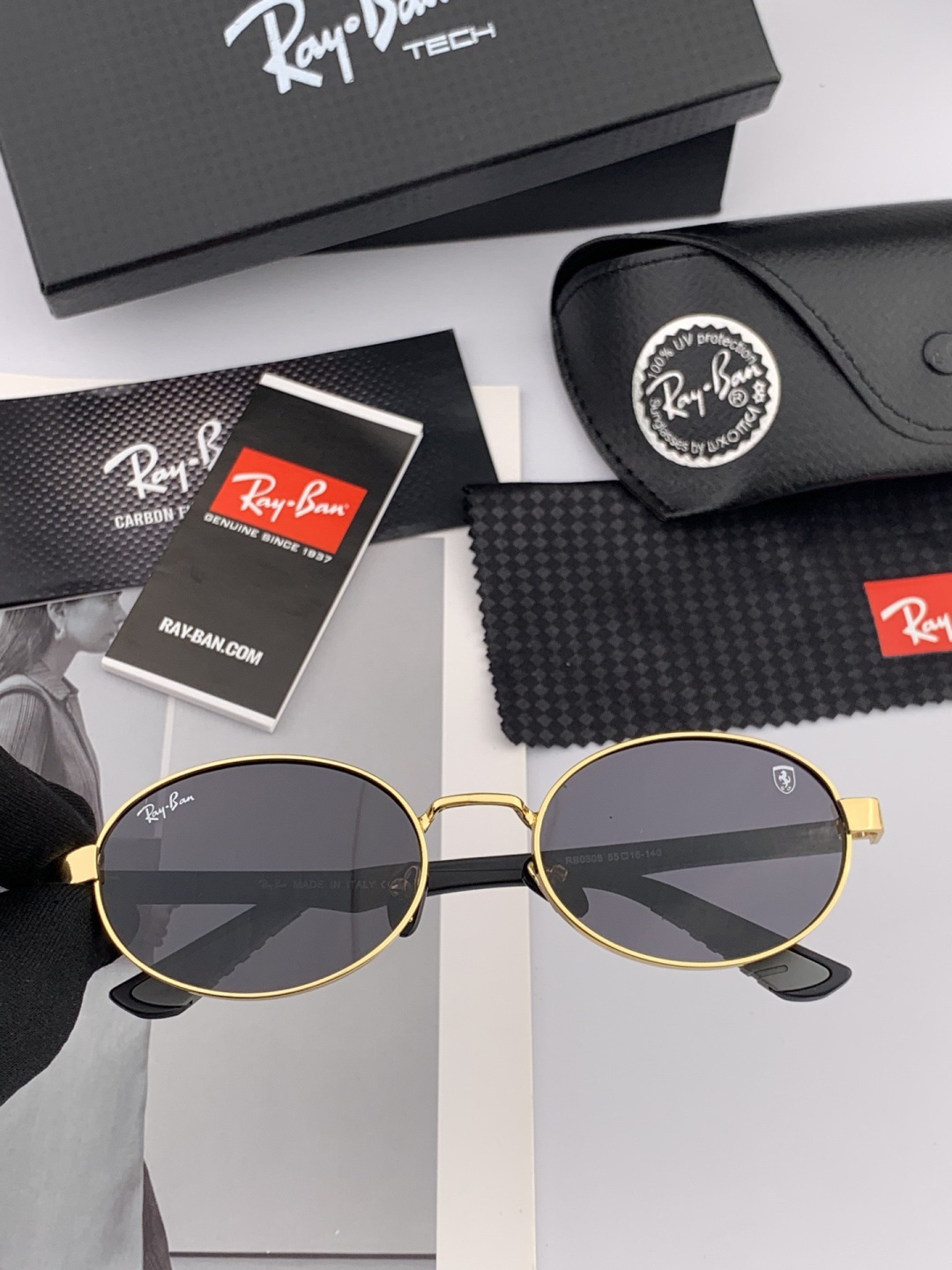 官方同步 品牌:雷朋经典男女士玻璃太阳镜 材质：美国宝丽来高清防爆钢化玻璃镜片 型号：RB8030