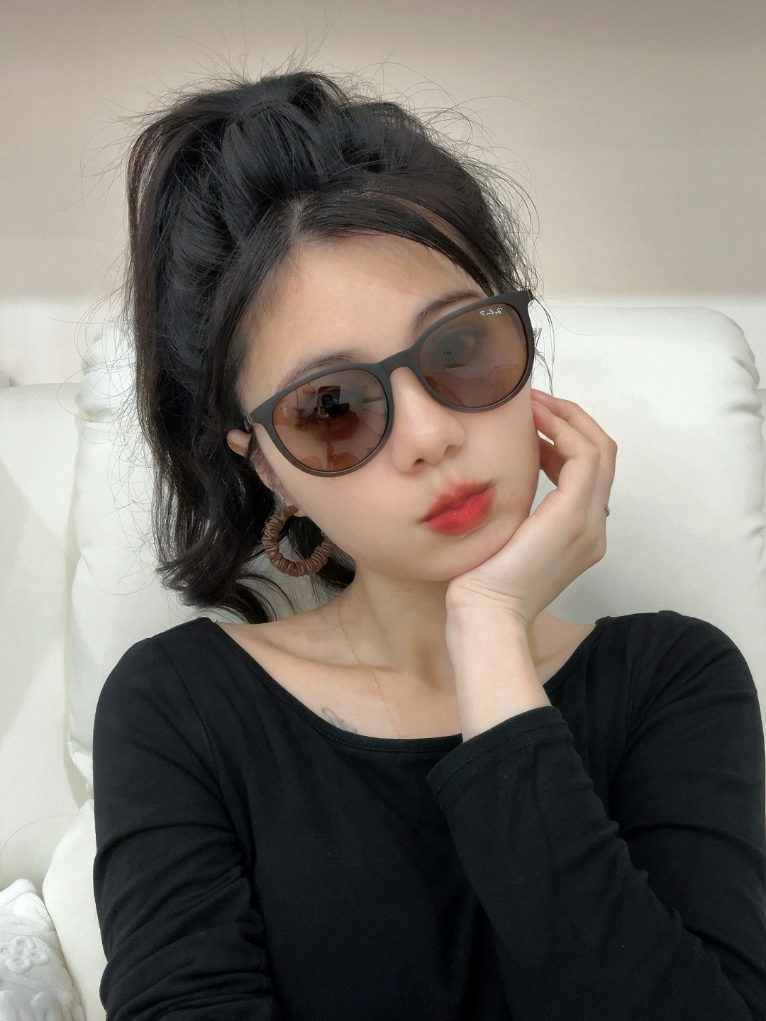 官方同步 品牌:雷朋经典男女士玻璃太阳镜 材质：美国宝丽来高清防爆钢化玻璃镜片 型号：RB7839