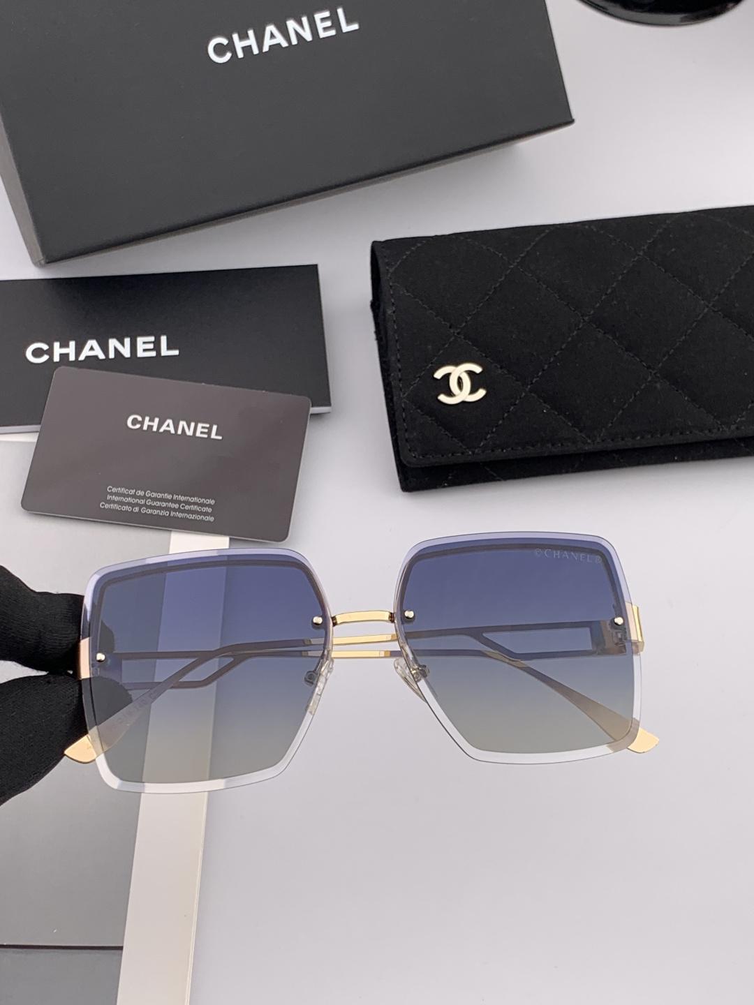 🔺 【香奈儿】新款 潮流爆款 时尚方框太阳镜 高品质 佩戴舒适 网红潮款墨镜 女士高清太阳镜🕶️ 🎉高品