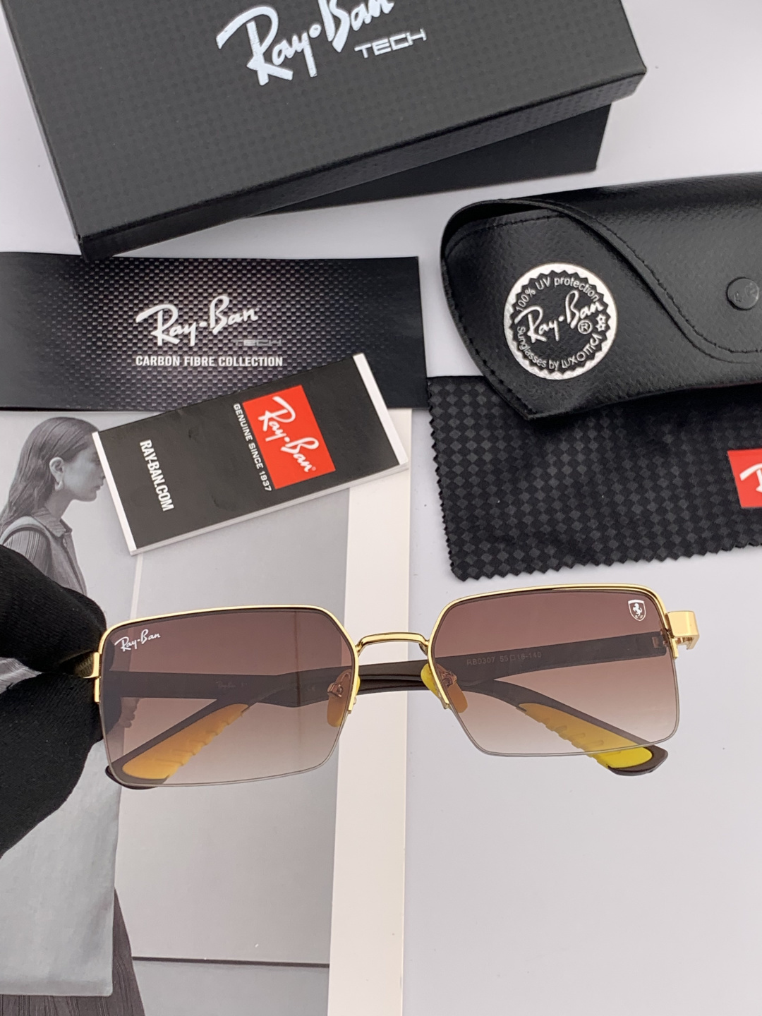 官方同步 品牌:雷朋经典男女士玻璃太阳镜 材质：美国宝丽来高清防爆钢化玻璃镜片 型号：RB7030