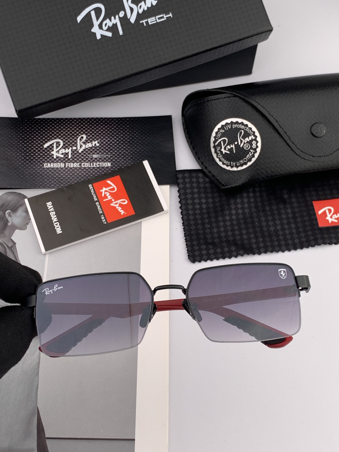 官方同步 品牌:雷朋经典男女士玻璃太阳镜 材质：美国宝丽来高清防爆钢化玻璃镜片 型号：RB7030