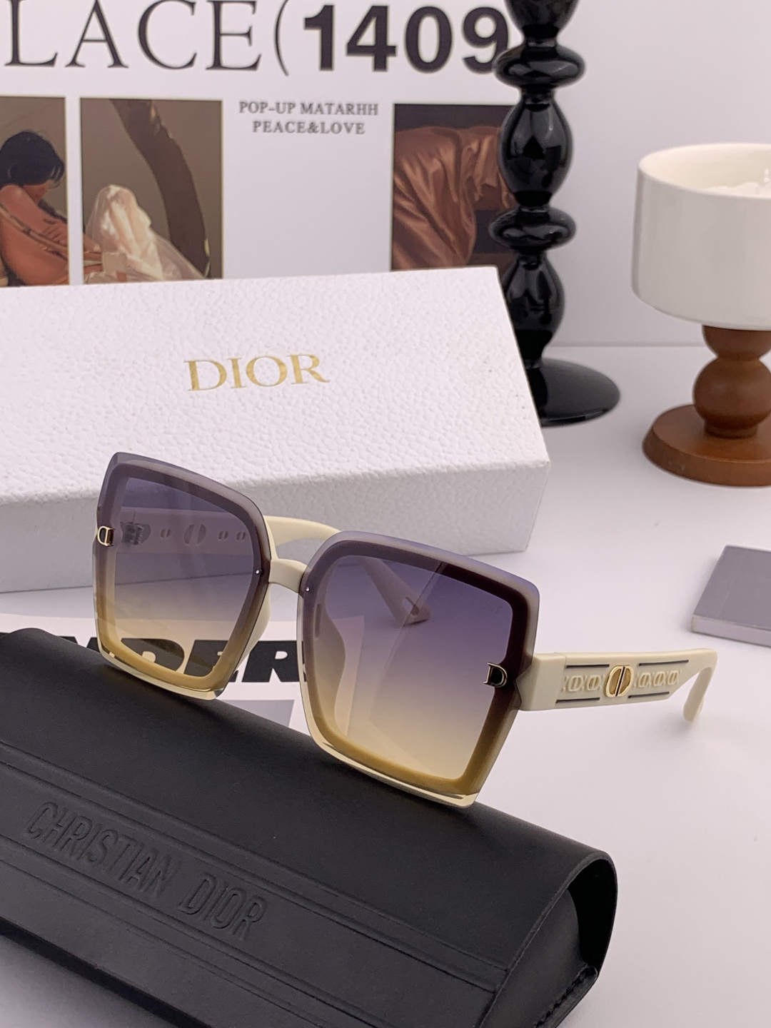 🔺 【DIOR-迪奥】开春新款 潮流爆款 时尚方框太阳镜 高品质 佩戴舒适 网红潮款墨镜 型号：D230