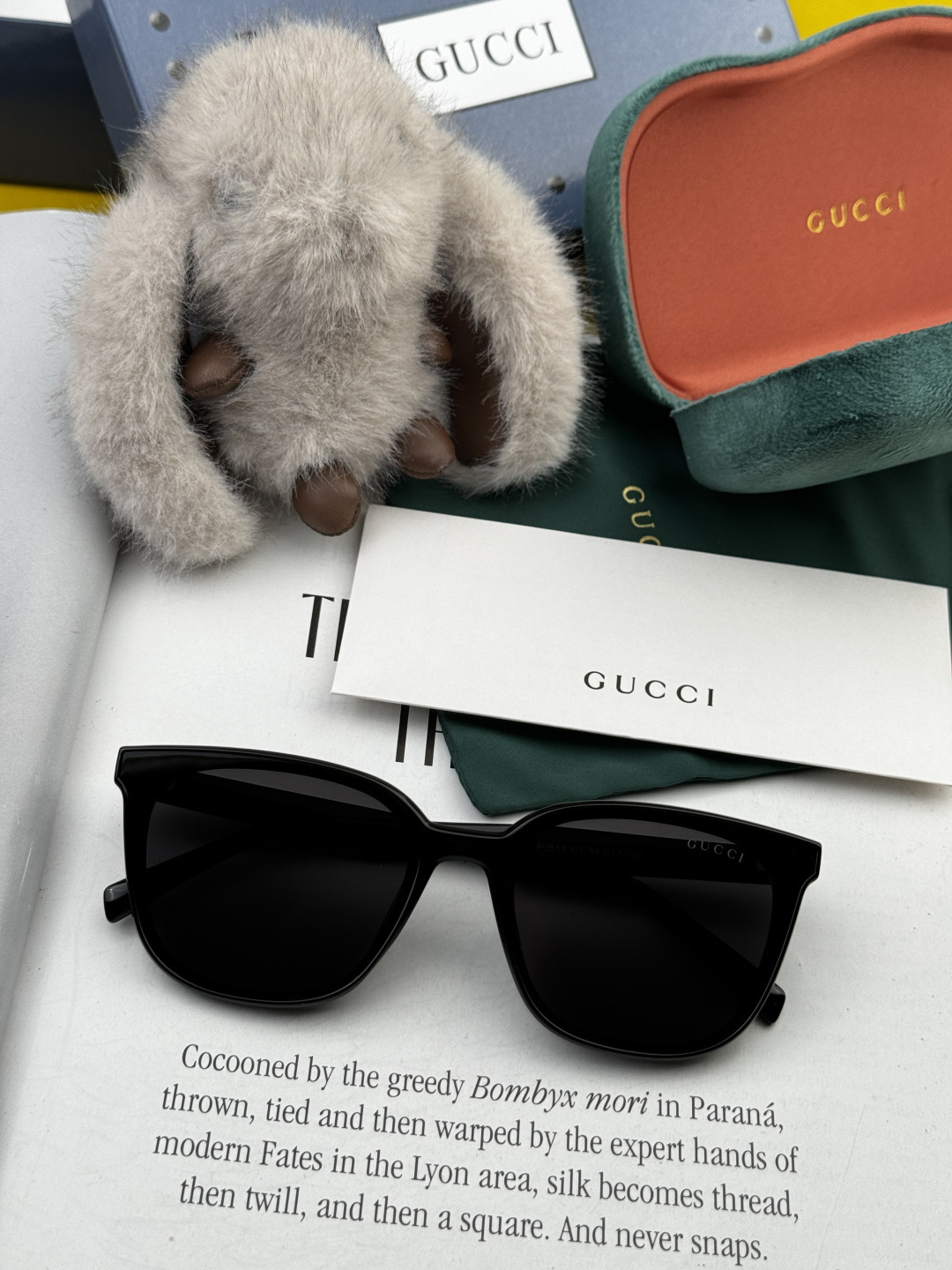 🔺 【GUCCI】开春新款 潮流爆款 时尚方框偏光太阳镜 高品质 佩戴舒适 网红潮款墨镜 女士高清尼龙偏