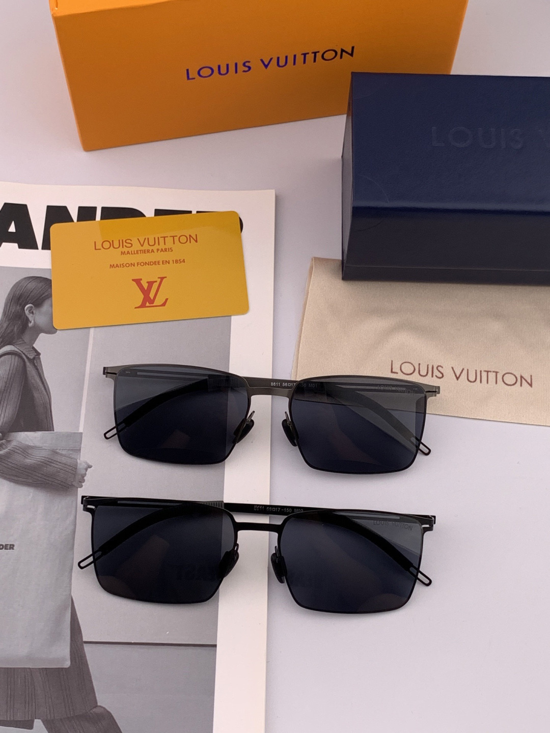 GUCCI 男款炫彩飞行员偏光太阳镜 ❤️材质：高清尼龙加厚卡槽高清偏光镜片 🌹无边框镜架💕颜👍型号：G