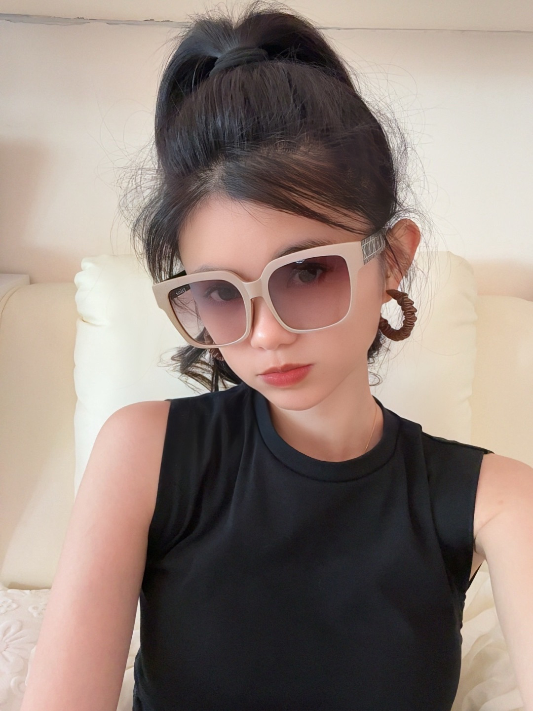 🔺 【DIOR-迪奥】开春新款 潮流爆款 时尚方框太阳镜 高品质 佩戴舒适 网红潮款墨镜 型号：D830