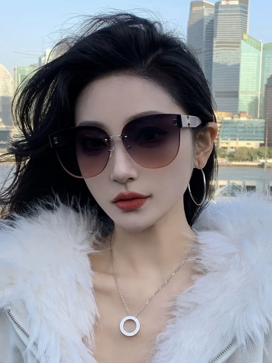 新款 爱马仕女士偏光太阳镜🕶️ 宝丽来高清镜片🎉高品质TR-90镜框 时尚百搭！型号：H3881