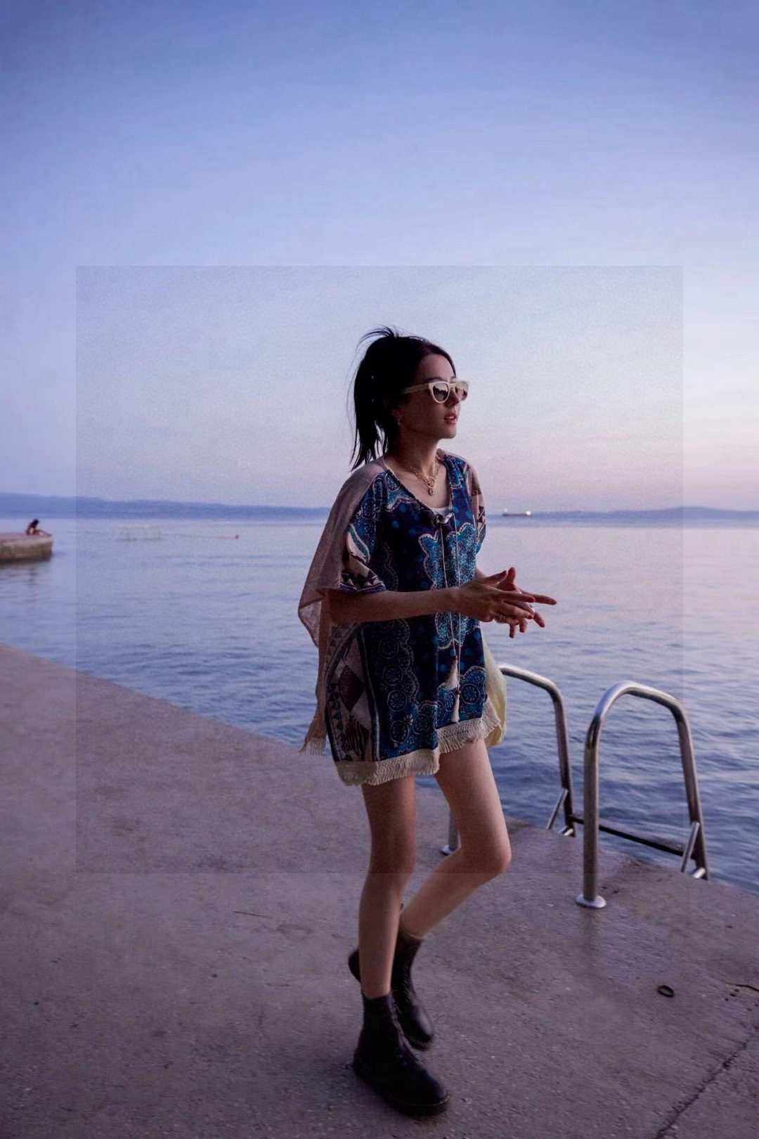 GUCCI 开春新款一体镜 大框太阳镜男女同款 😎 爆款小框尼龙太阳镜 超逼格超酷 镜腿品牌设计感强 n