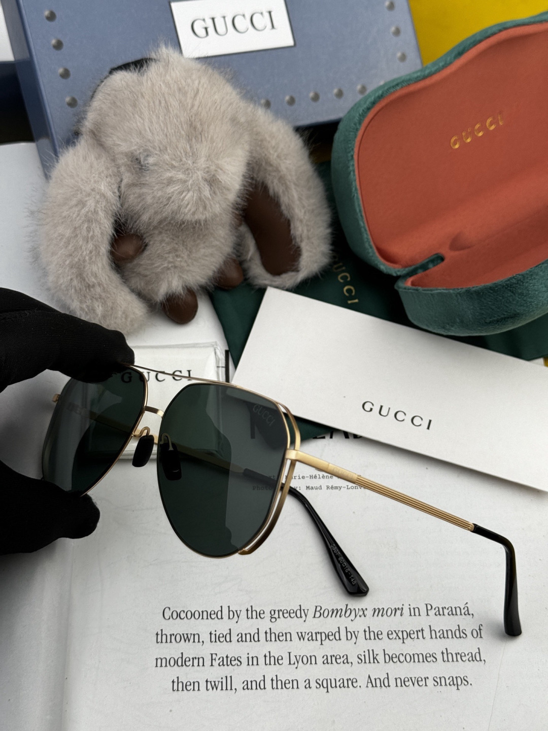 GUCCI 男款炫彩飞行员偏光太阳镜 ❤️材质：高清尼龙加厚卡槽高清偏光镜片 🌹无边框镜架💕颜👍型号：G