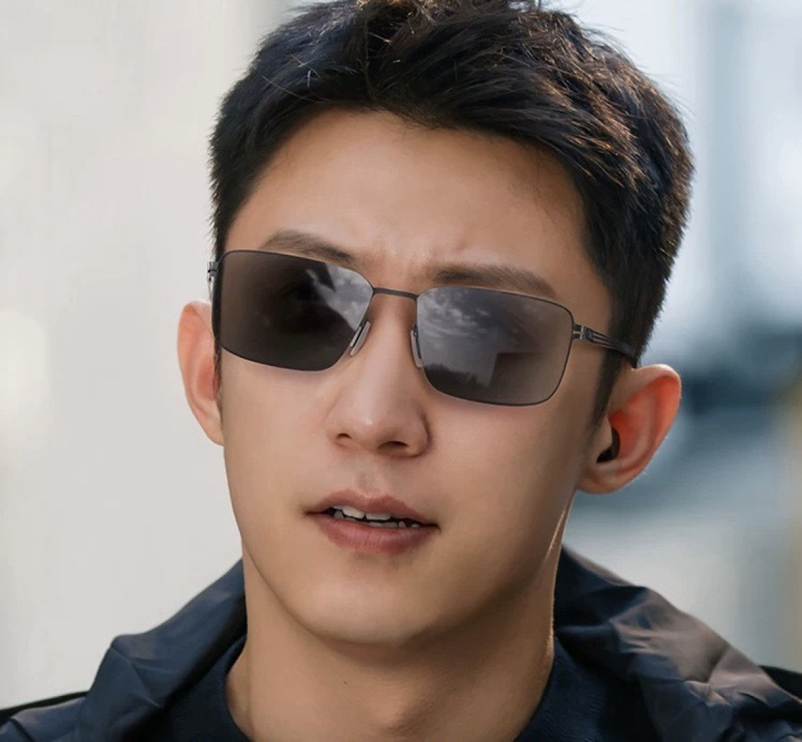 ♦️LV 新款男女情侣款太阳镜多边形墨镜iP 电镀永不褪色 超轻超有弹性整幅眼镜无螺丝重要的是压不坏 高