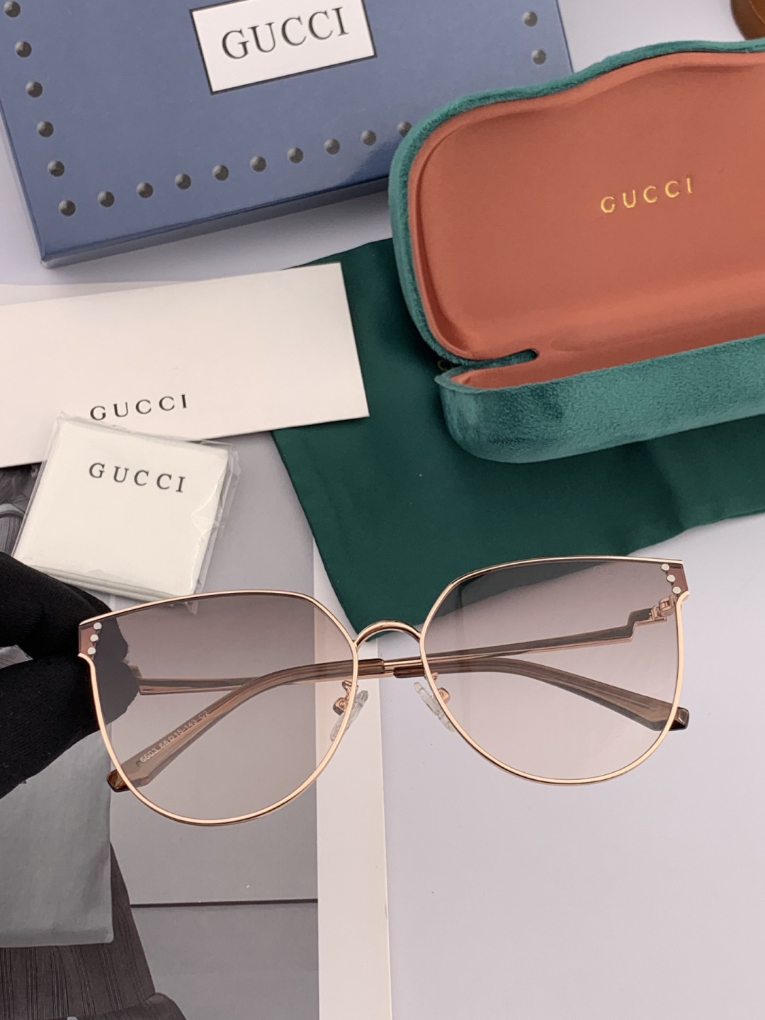 🔺 【GUCCI】开春新款 潮流爆款 时尚太阳镜 高品质 佩戴舒适 网红潮款墨镜 型号：G3660