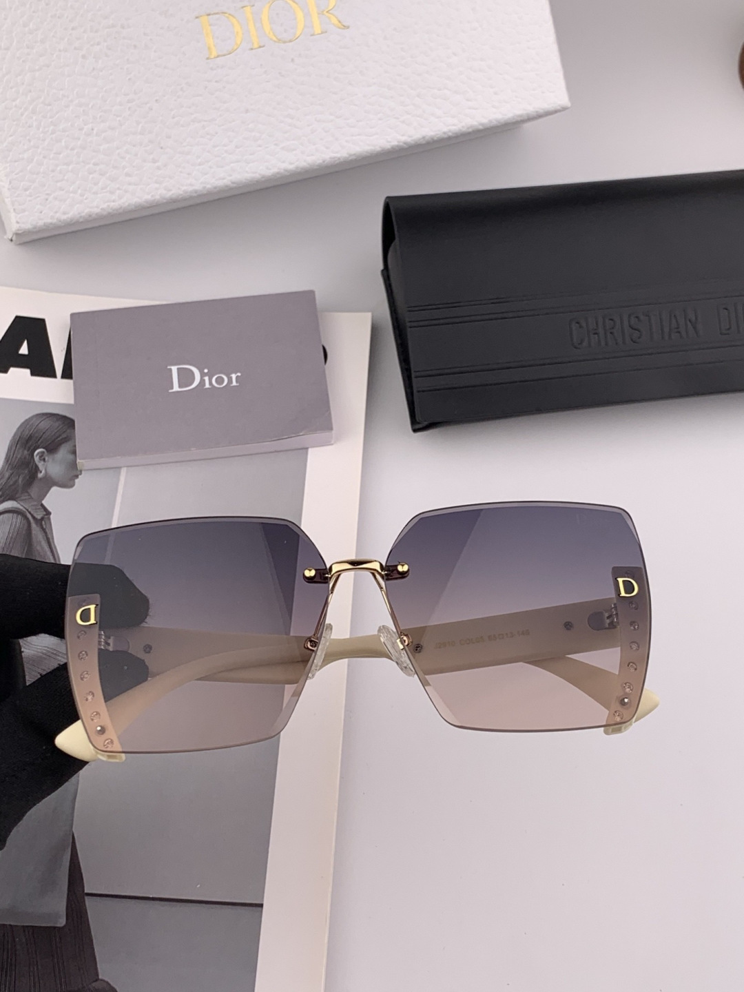 🔺 【DIOR-迪奥】开春新款 潮流爆款 时尚方框太阳镜 高品质 佩戴舒适 网红潮款墨镜 女士高清太阳镜