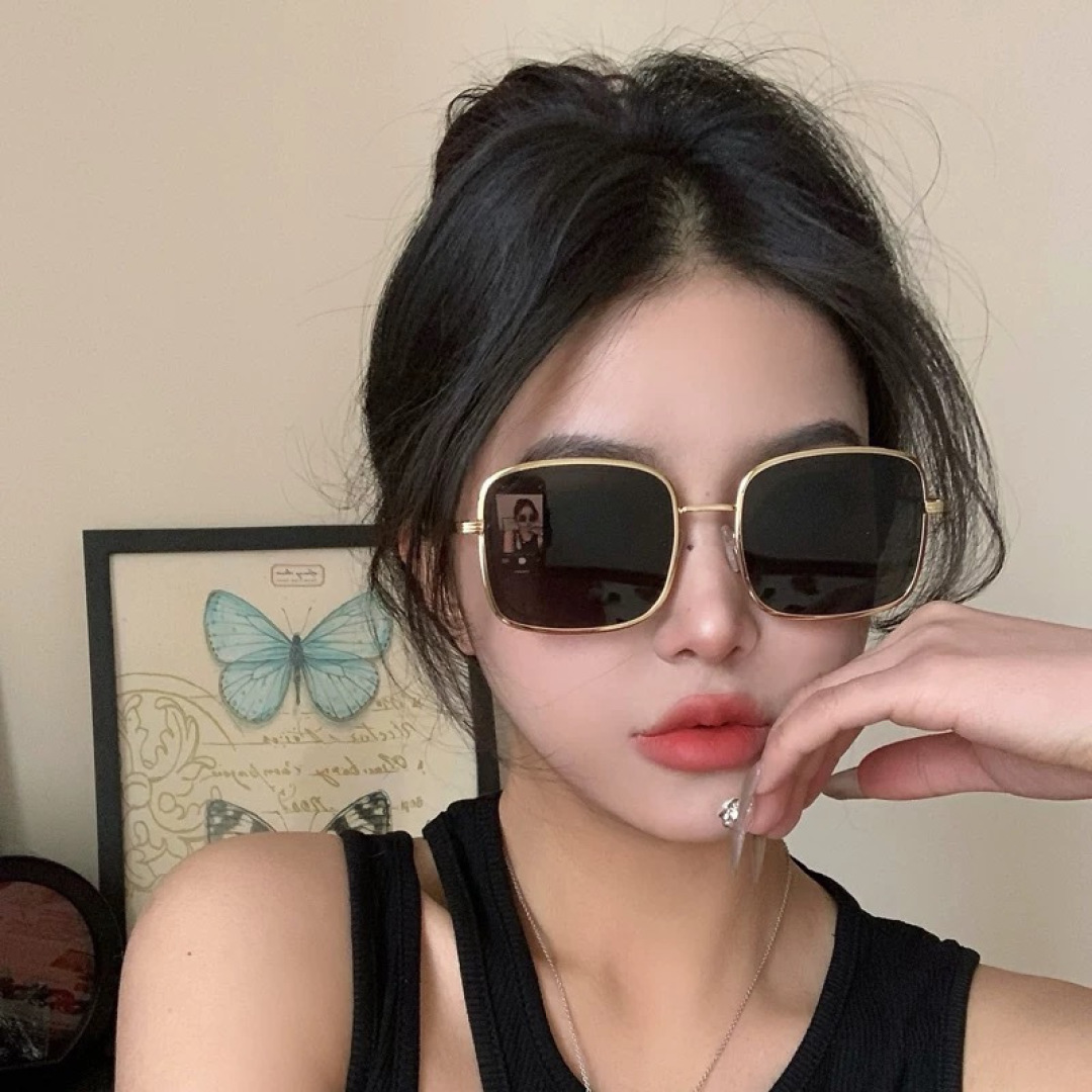 MAYBACH迈巴赫年度最牛硬货👍🏻 官网经典蛤蟆款 ❗️极力推荐款‼️选用定制进口板料双色拼腿 采用K