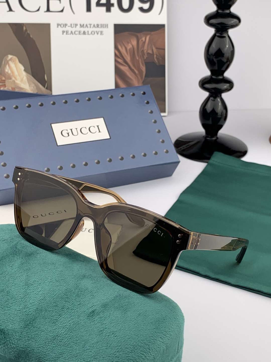 GUCCI 新款连体尼龙偏光太眼镜，情侣款时尚方框太阳镜佩戴舒适网红潮流款墨镜，大气女人范儿，大脸小脸都