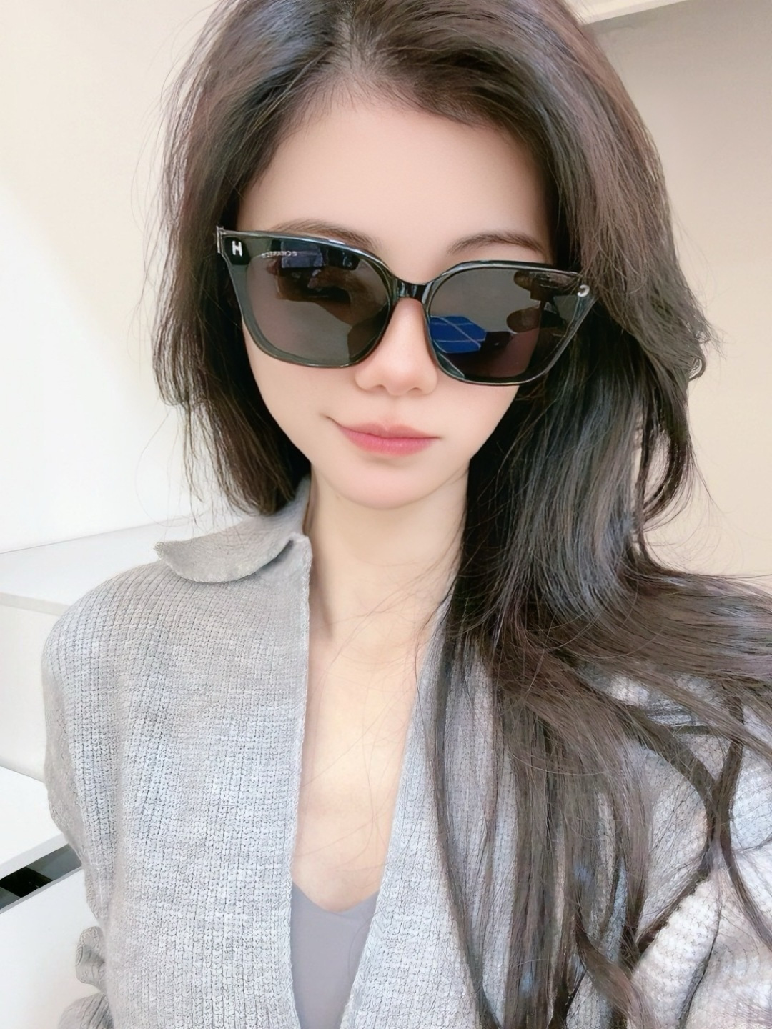 NO:742148,New product CHANEL Chanel sunglasses interpret the latest spring and summer glasses with unique charm and avant-garde style. The texture is super good and comfortable to wear. Model CH0303 glasses, sunglasses, sunglasses, glasses, chanel, chanel19860909新品CHANEL 香奈儿太阳镜以独特魅力和前卫风格诠释春夏最新眼镜,质感超好佩带舒适 型号CH0303眼镜墨镜太阳镜,眼镜,chanel,chanel,glasses