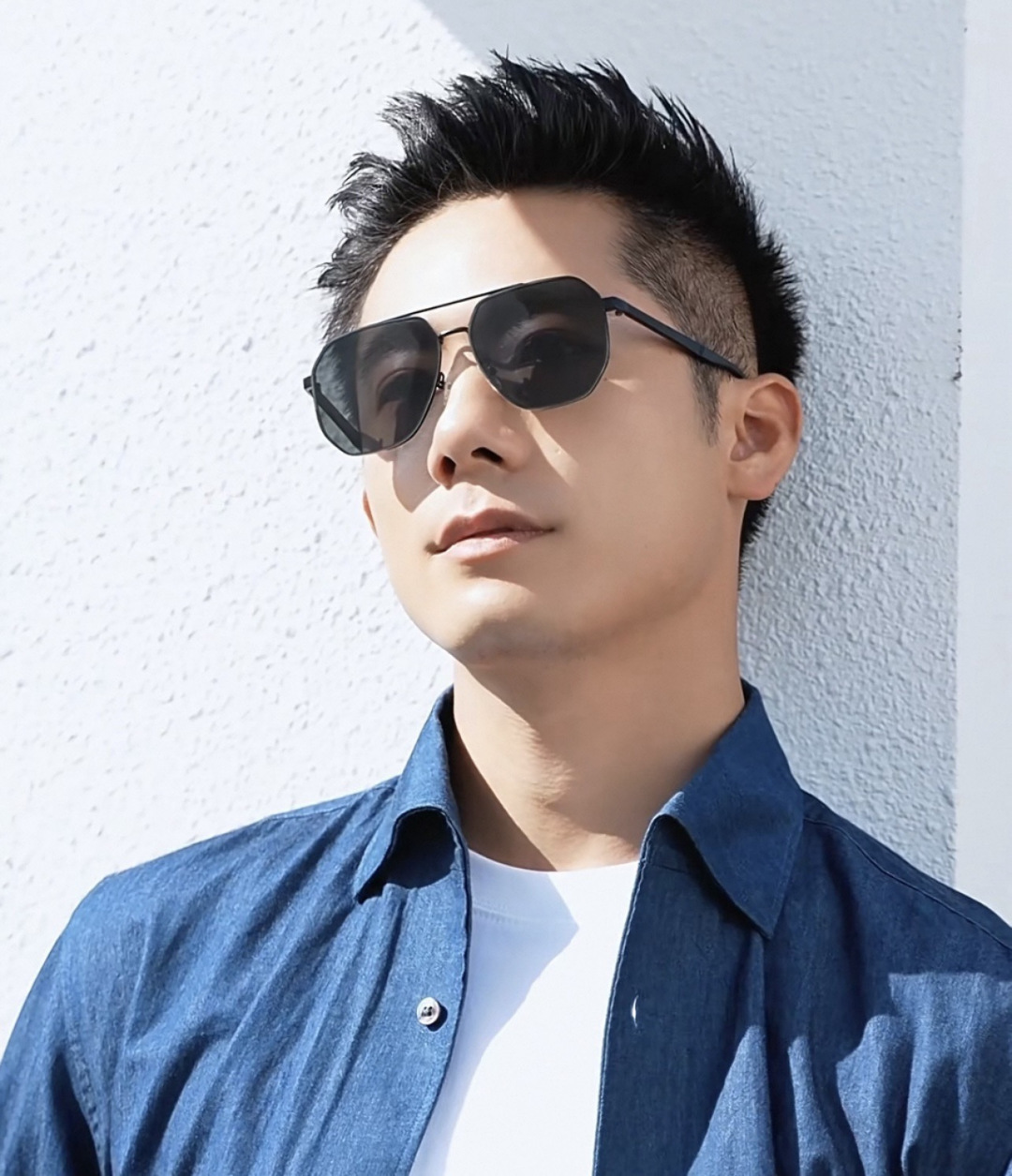 NO:742161,LV Men's Colorful Aviator Polarized Sunglasses Material HD Nylon Thickened Card Slot HD Polarized Lenses Rimless Frame Model L88903 Glasses Sunglasses Sunglasses, Glasses, Louis Vuitton19860909LV 男款炫彩飞行员偏光太阳镜 材质高清尼龙加厚卡槽高清偏光镜片 无边框镜架颜型号L88903眼镜墨镜太阳镜,眼镜,louis vuitton,glasses