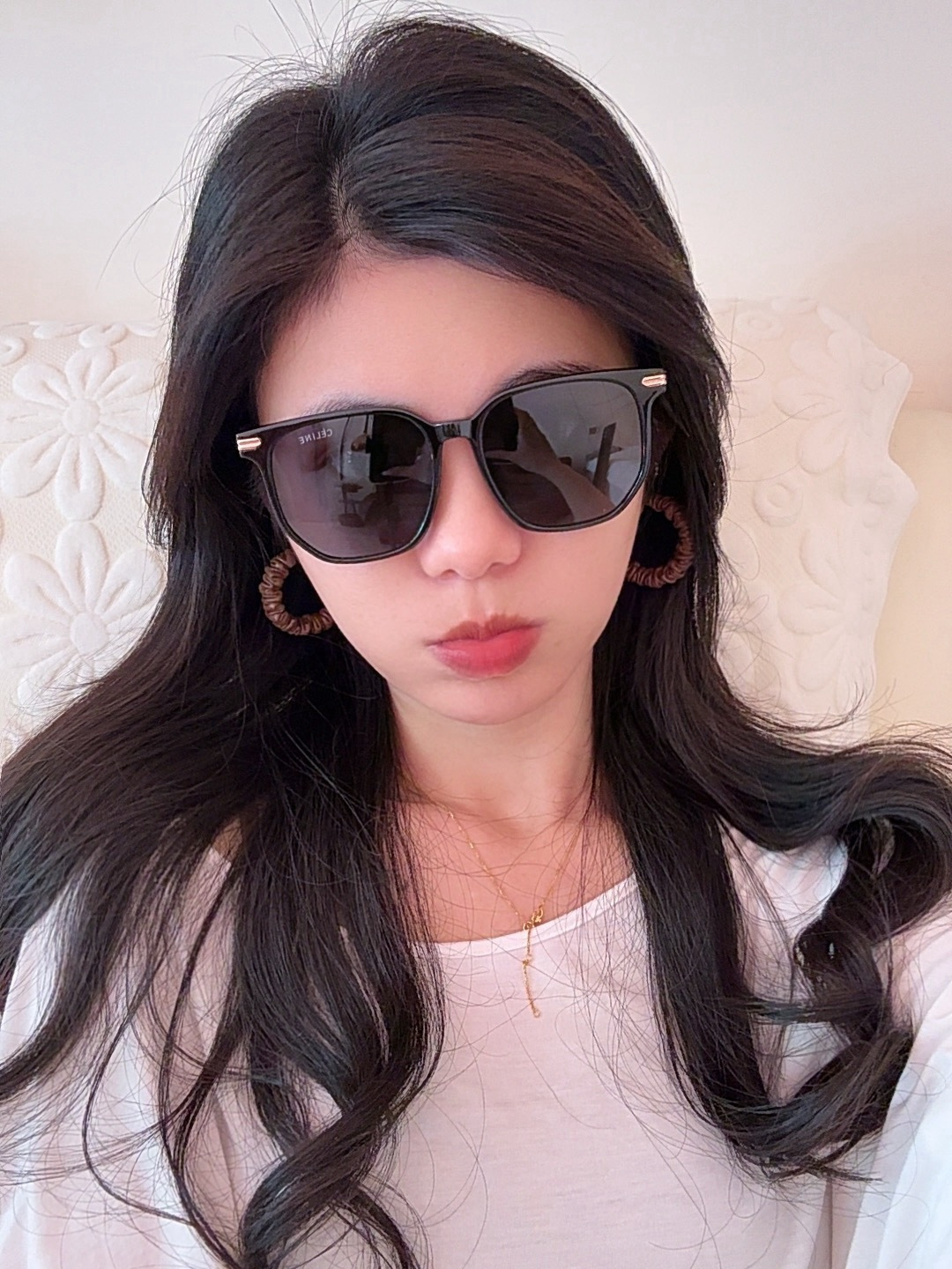 NO:742192,Celine's new arrival is made of TR material [cool][cool] high quality 2-color trendy product [strong][strong] large frame sunglasses with simple logo decoration!  Polarized sunglasses, hurry up if you want them [Rose][Rose] Model SL9384 Glasses, Sunglasses, Sunglasses, Glasses19860909瑟琳 新款到货TR材制作而成[酷][酷]高品质 2色潮品[强][强]大框型太阳镜简约logo装饰！偏光太阳镜,要的赶紧哦[玫瑰][玫瑰] 型号SL9384眼镜墨镜太阳镜,眼镜,glasses