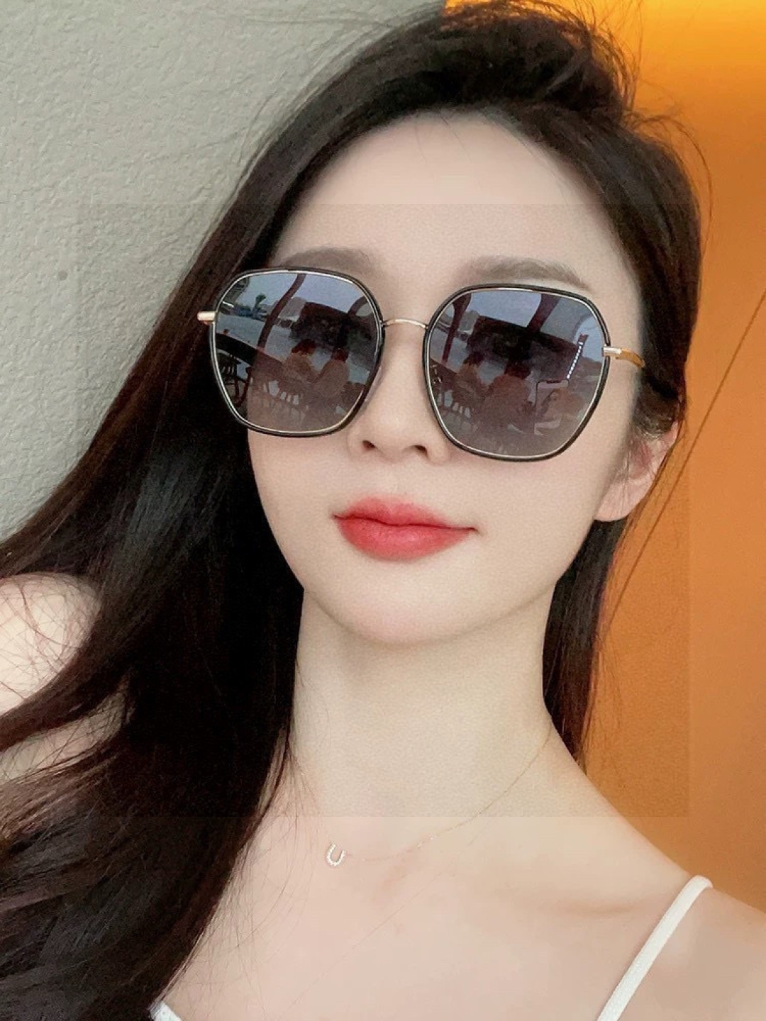 新品CHANEL 香奈儿太阳镜以独特魅力和前卫风格诠释春夏最新眼镜，质感超好佩带舒适 型号：CH9375