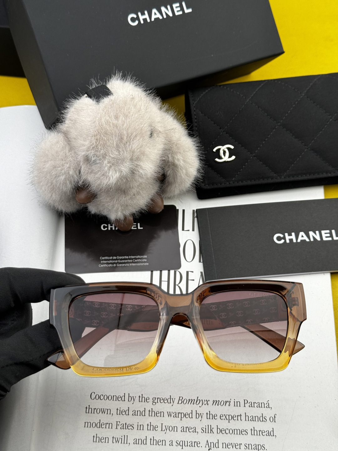 Chanel大框太阳镜墨镜 经典的方框设计，不挑脸型，无论搭配大衣还是连衣裙都非常显气质偏光镜片预防紫外