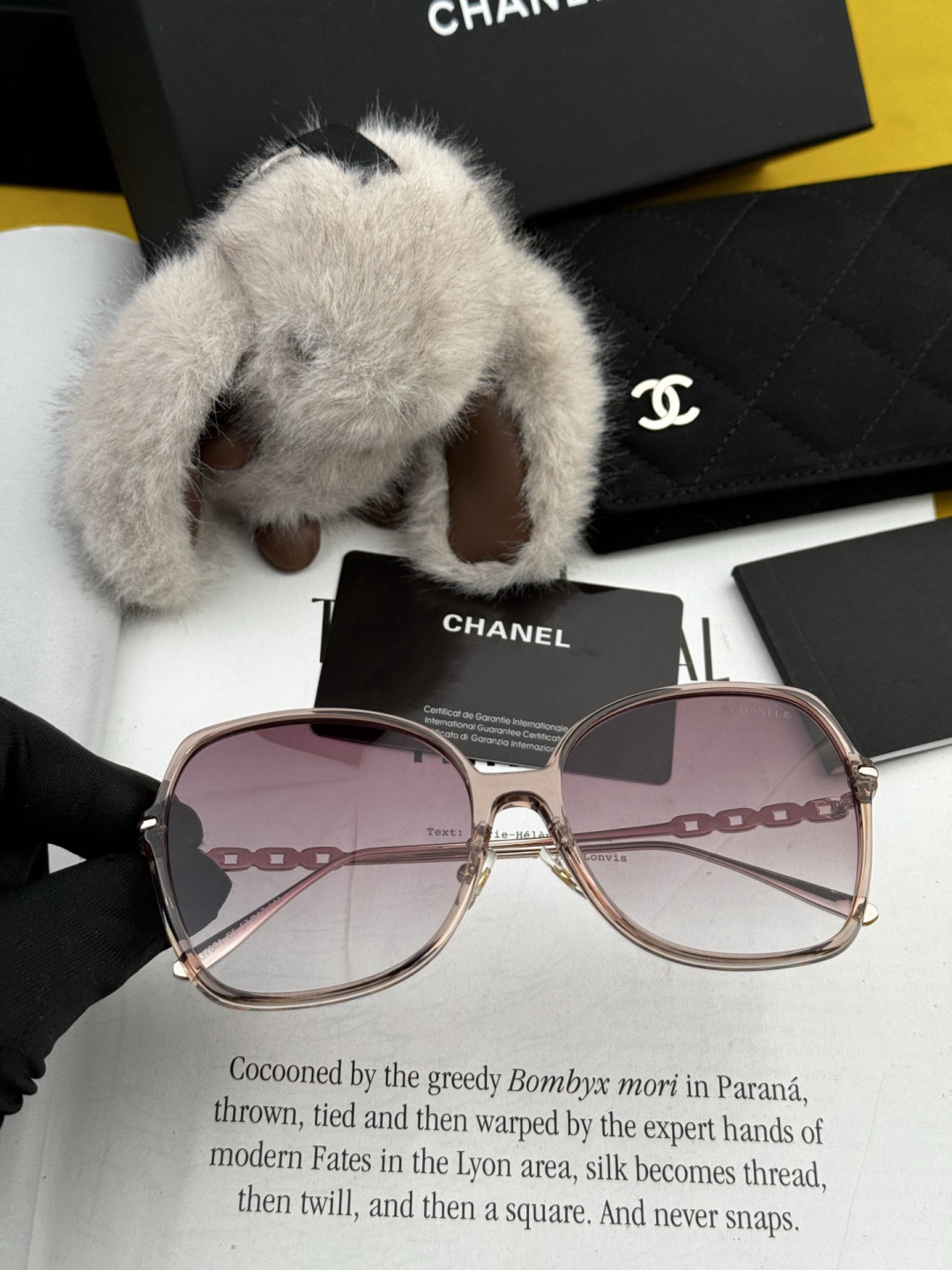 【CHANEL】香奈儿 新款潮流爆款 时尚方框太阳镜 佩戴舒适 网红潮款墨镜 女士高清加厚偏光太阳镜🕶️