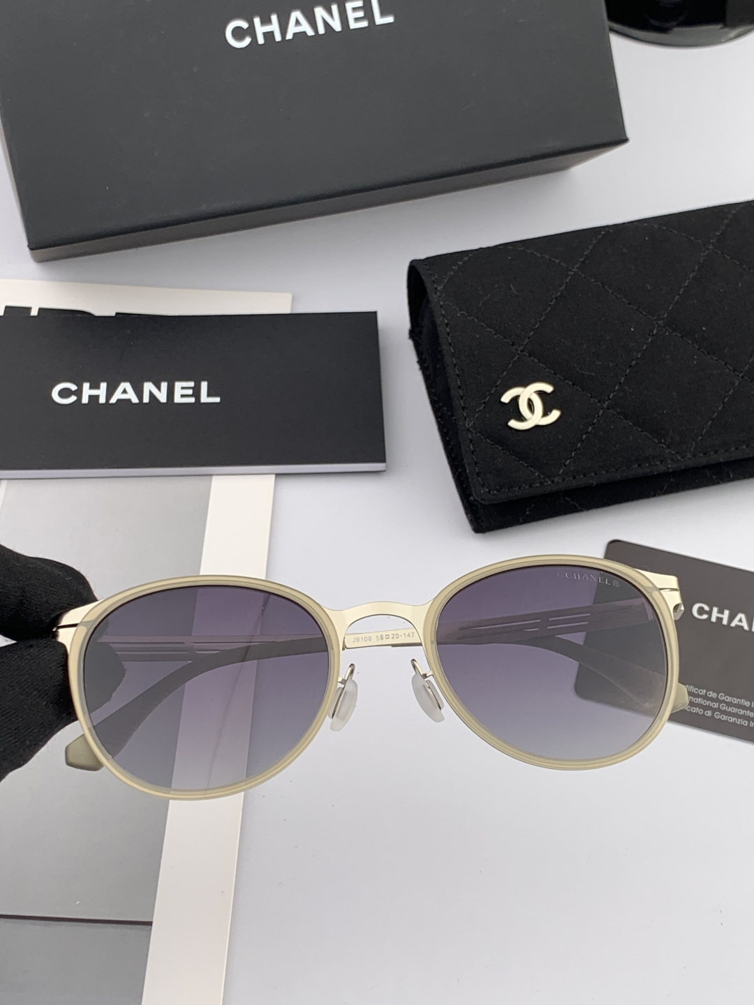🔺 【香奈儿】开春新款 潮流爆款 时尚圆框无螺丝太阳镜 高品质 佩戴舒适 网红潮款墨镜 女士高清太阳镜🕶
