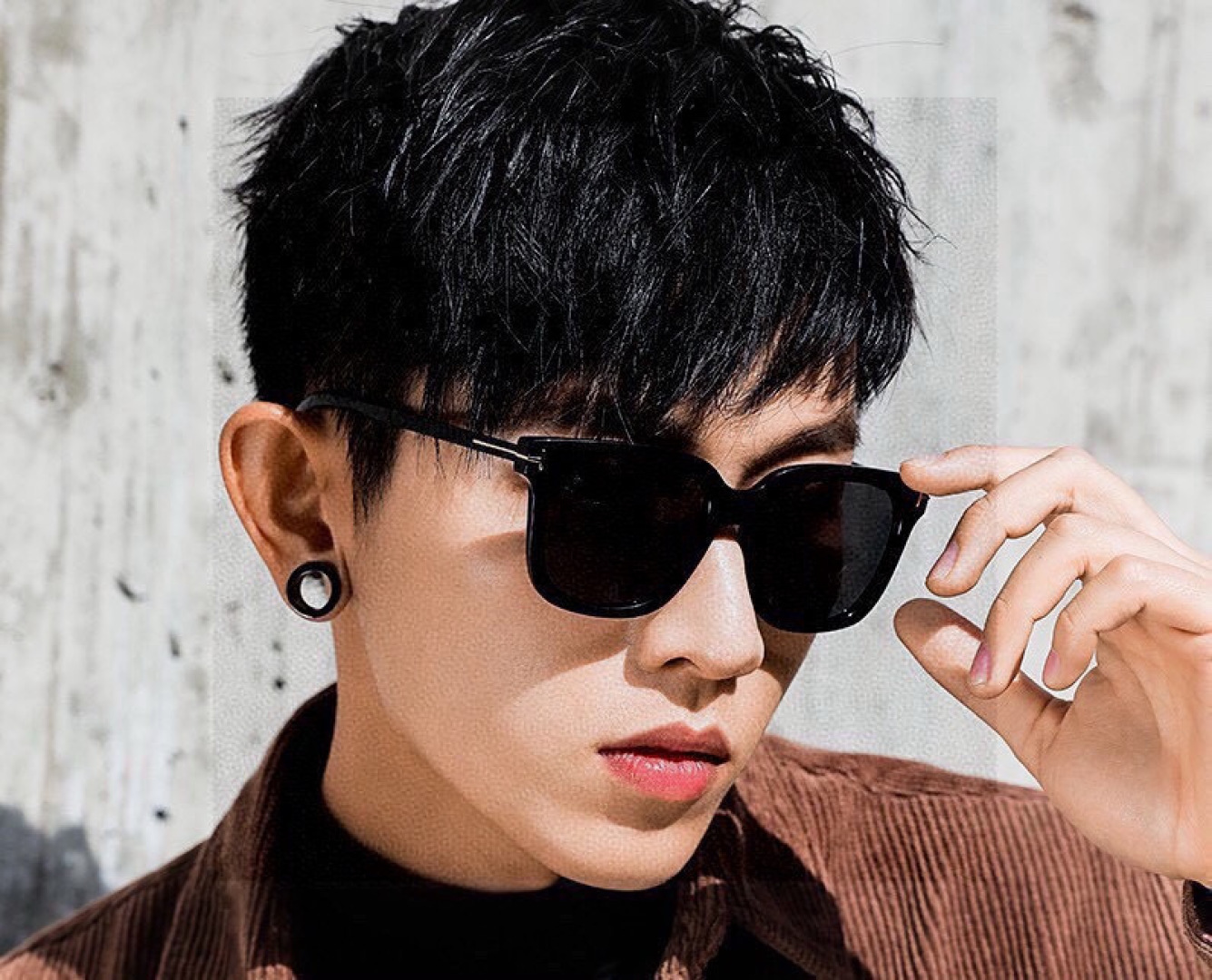 【TOMFORD】汤姆福特 爆款来袭！经典火爆作品 重磅出击 ！超经典偏光眼镜，时刻展现时尚大牌风范！我