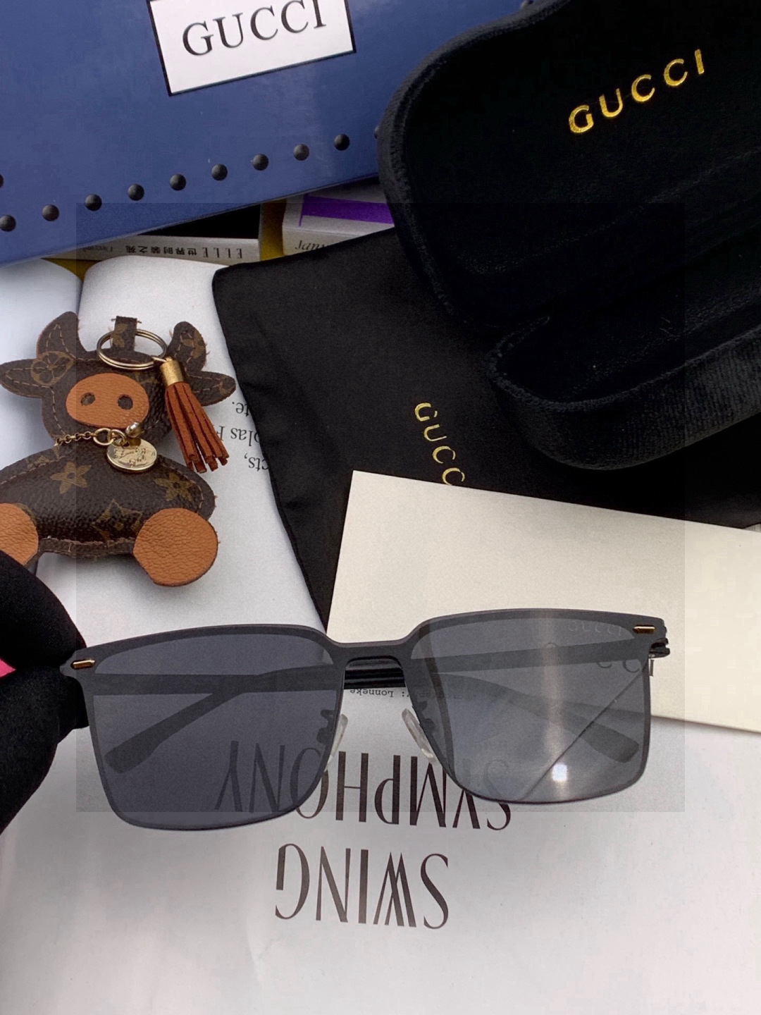 Gucci古奇 新款连体驶驾镜墨镜出行必众备多明星同款 太阳镜 男女太士阳镜飞行 型号：G11363