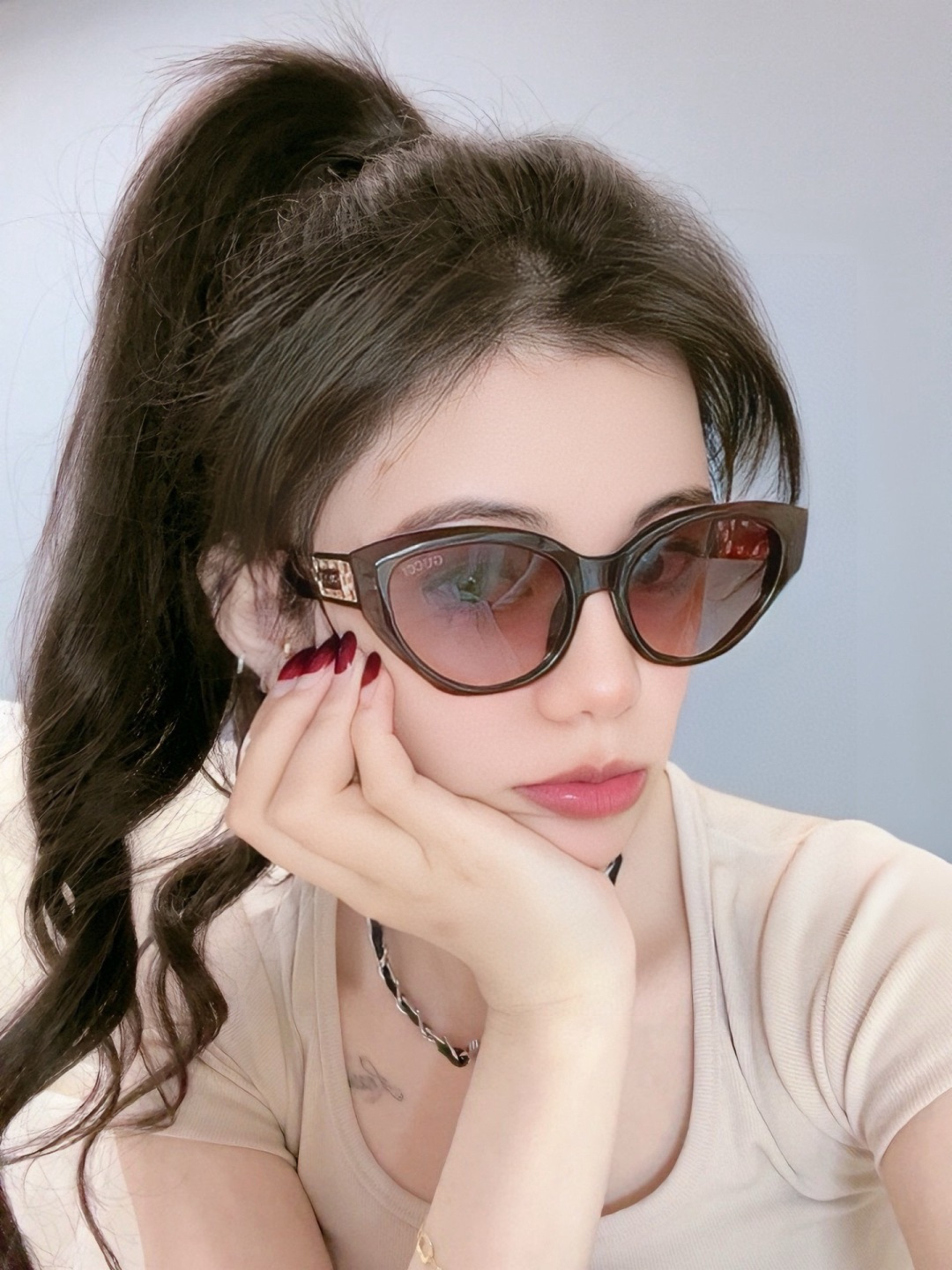 🔺 【GUCCI】开春新款 潮流爆款 时尚小框太阳镜 高品质 佩戴舒适 网红潮款墨镜 型号：G5983
