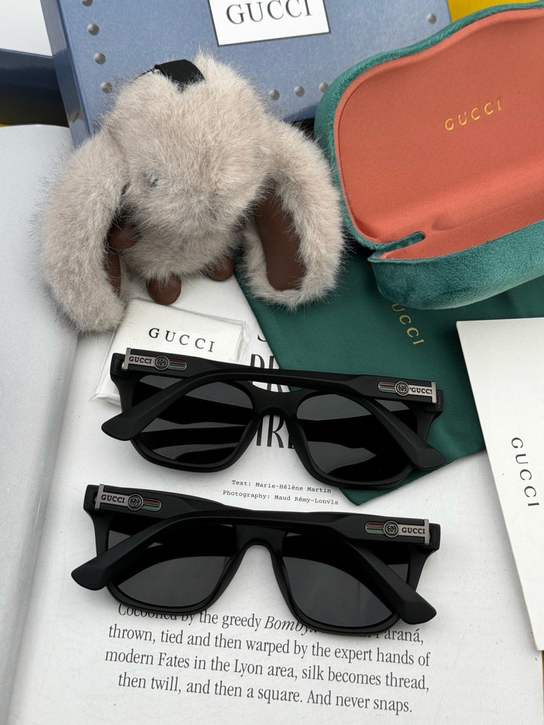 超好看 潮酷【GUCCI】古驰 新款款太阳镜以独特魅力和前卫风格诠释春夏最新眼镜，以方框设计，中梁连体质