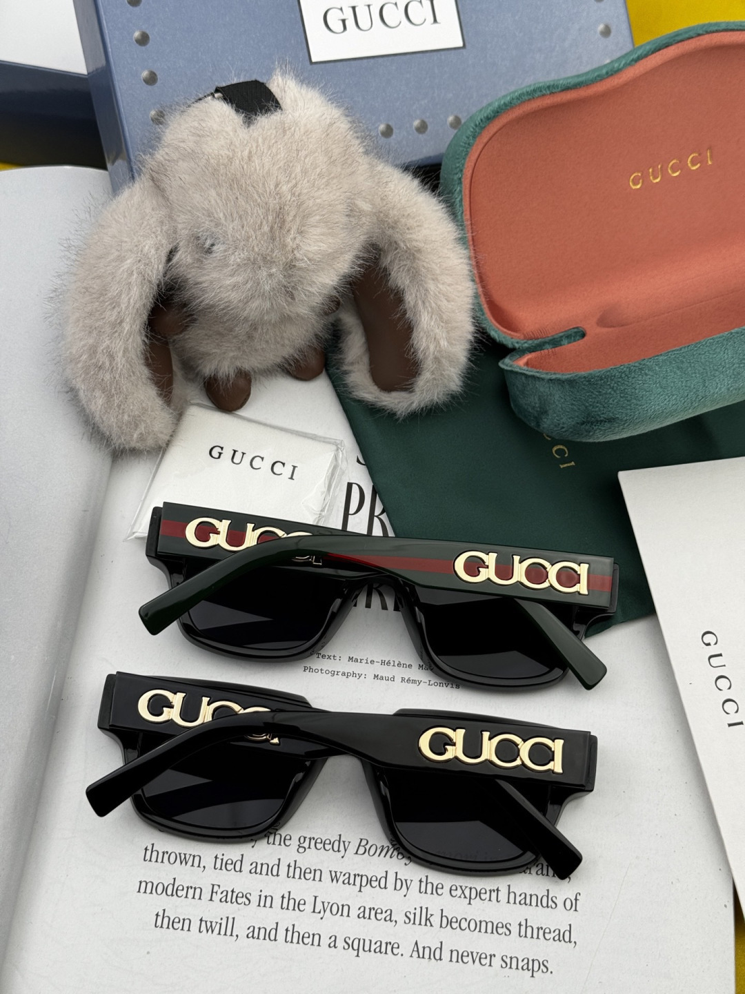 超好看 潮酷【GUCCI】古驰 新款款太阳镜以独特魅力和前卫风格诠释春夏最新眼镜，以方框设计，中梁连体质